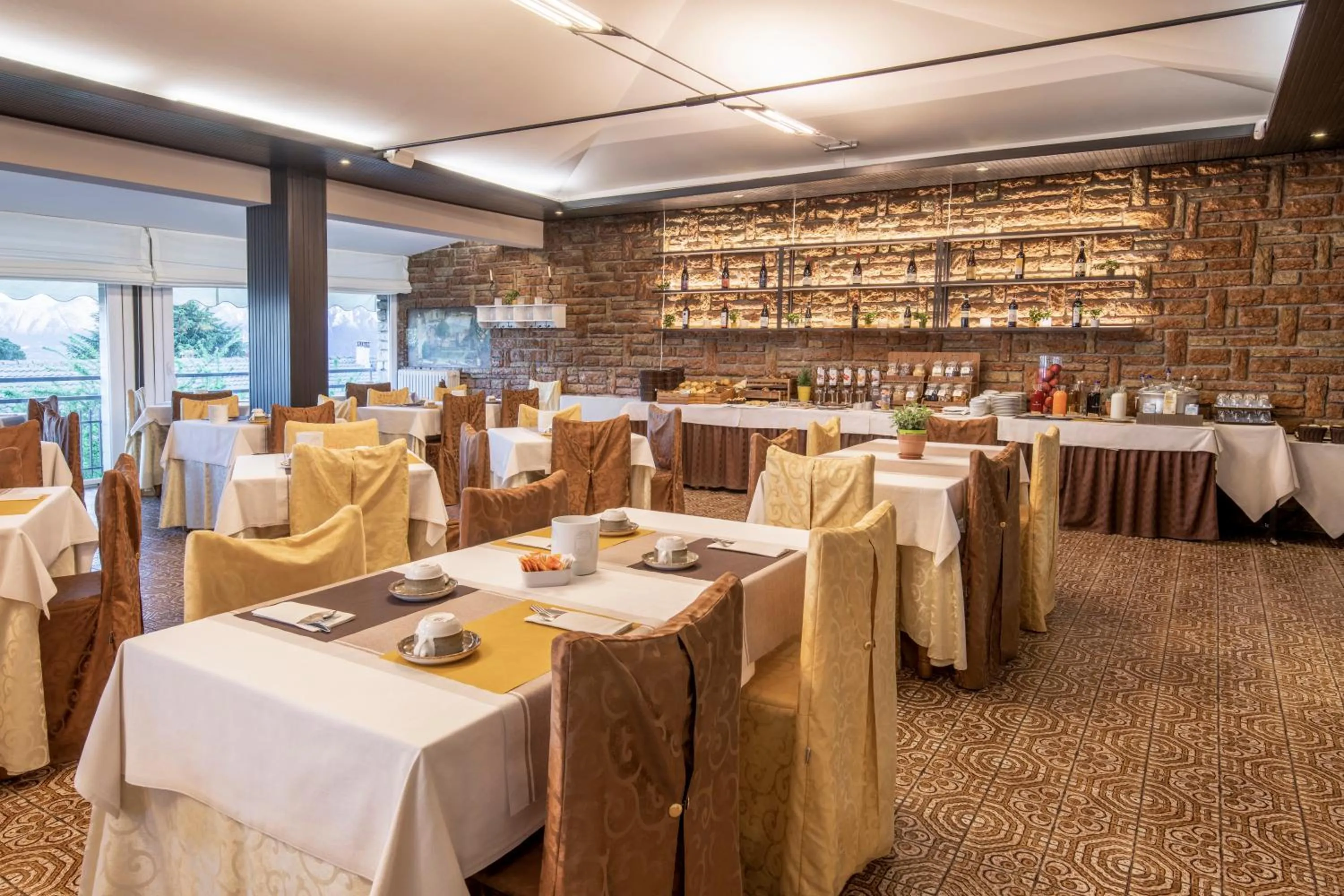 Restaurant/places to eat in Hotel Bellavista