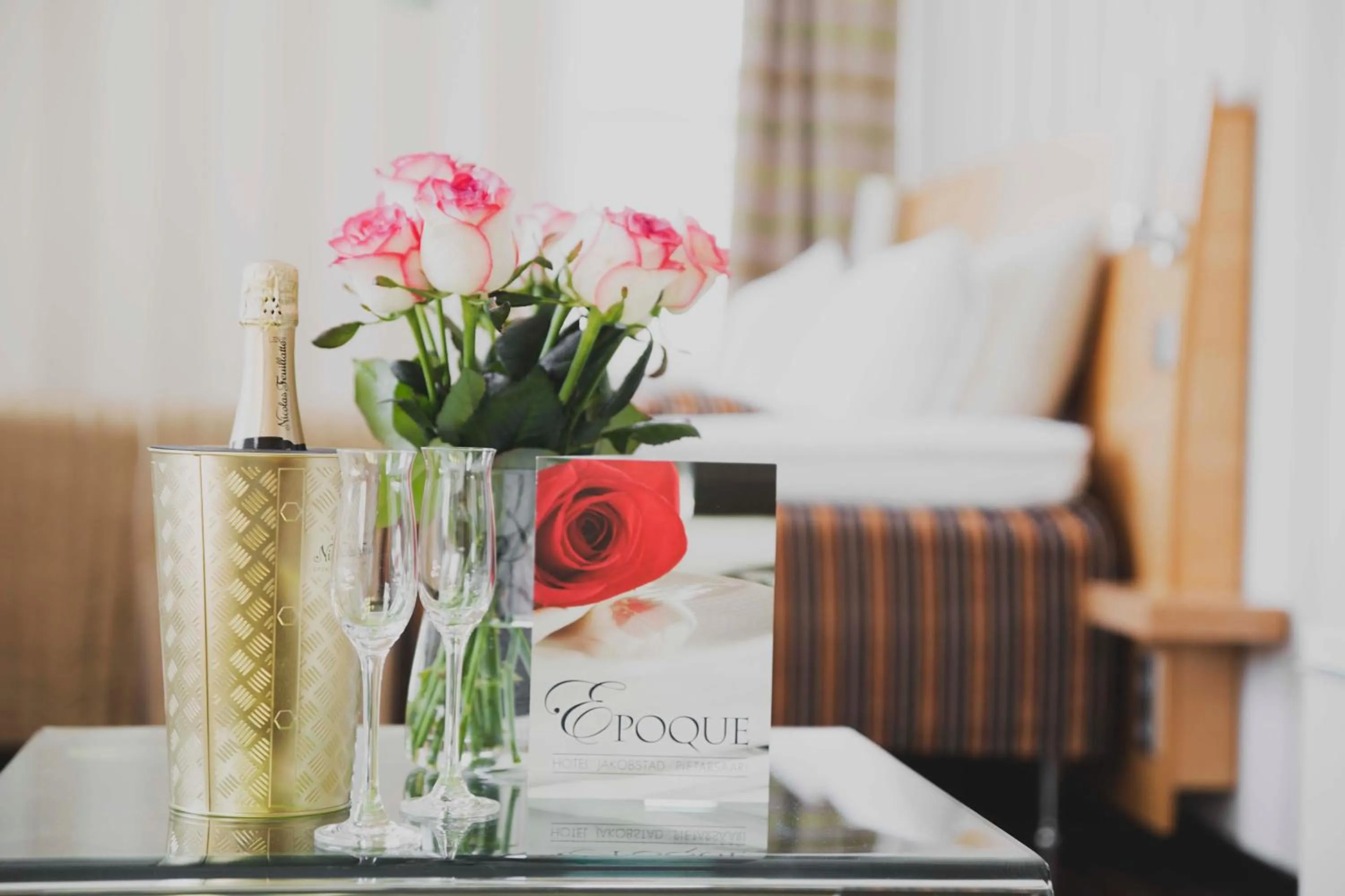 Property building, Bed in Hotel Epoque & Apartments