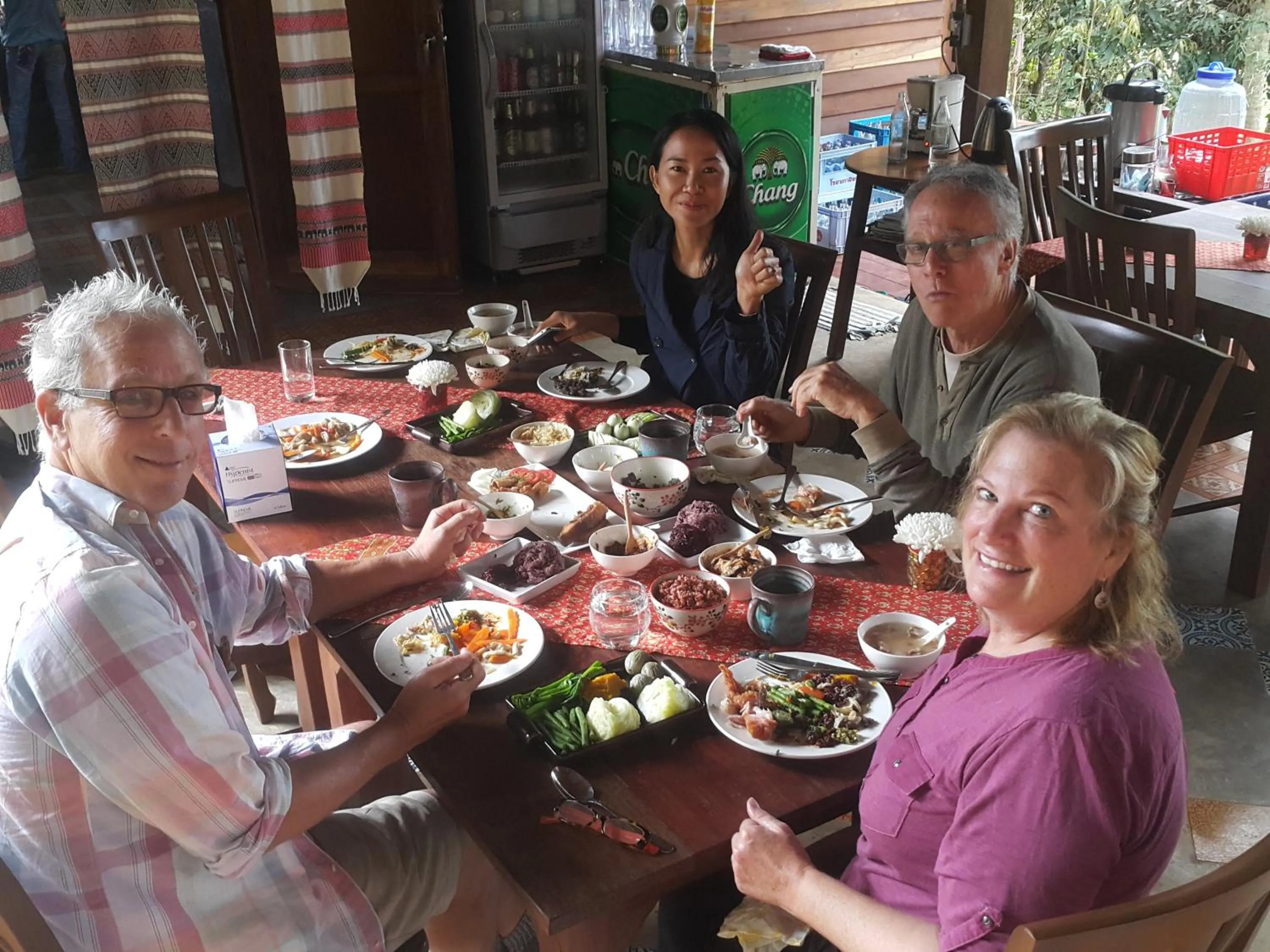 Restaurant/places to eat in Nan De Panna Resort and Spa