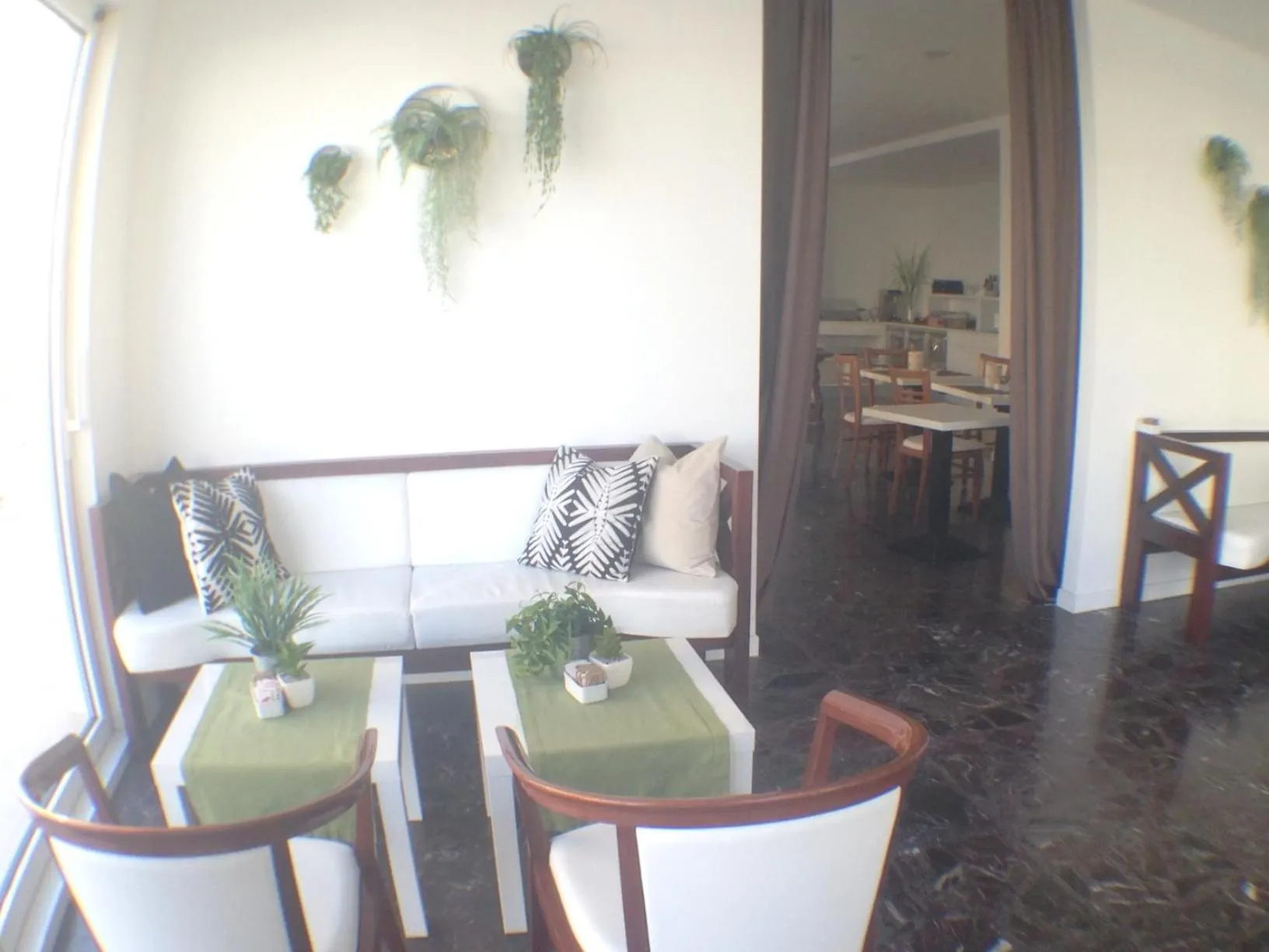 Spring in Hotel Houston