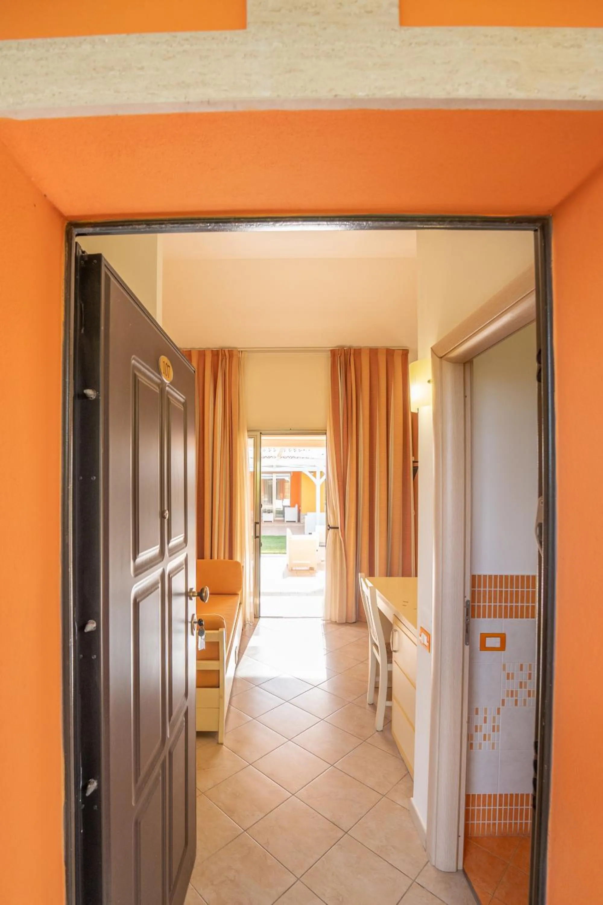 Facade/entrance in Hotel Baia Di Trainiti