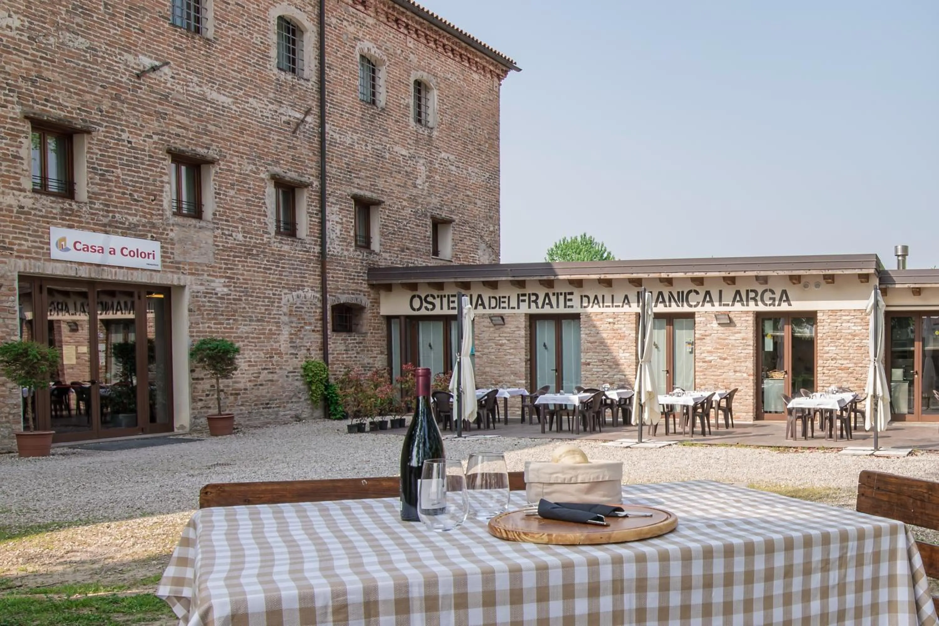 Restaurant/places to eat in Hotel Casa a Colori Venezia