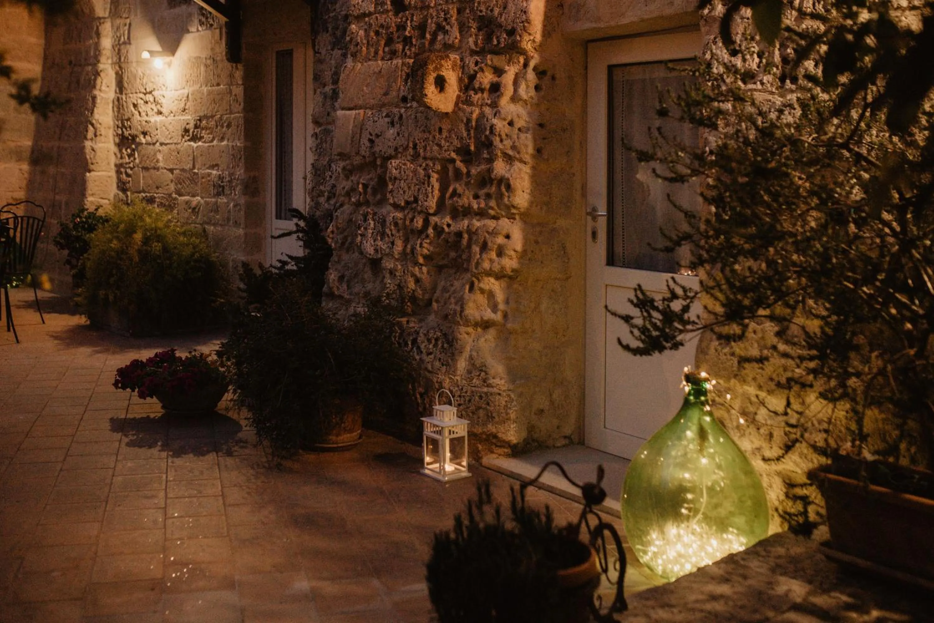 Night in Le Dodici Lune