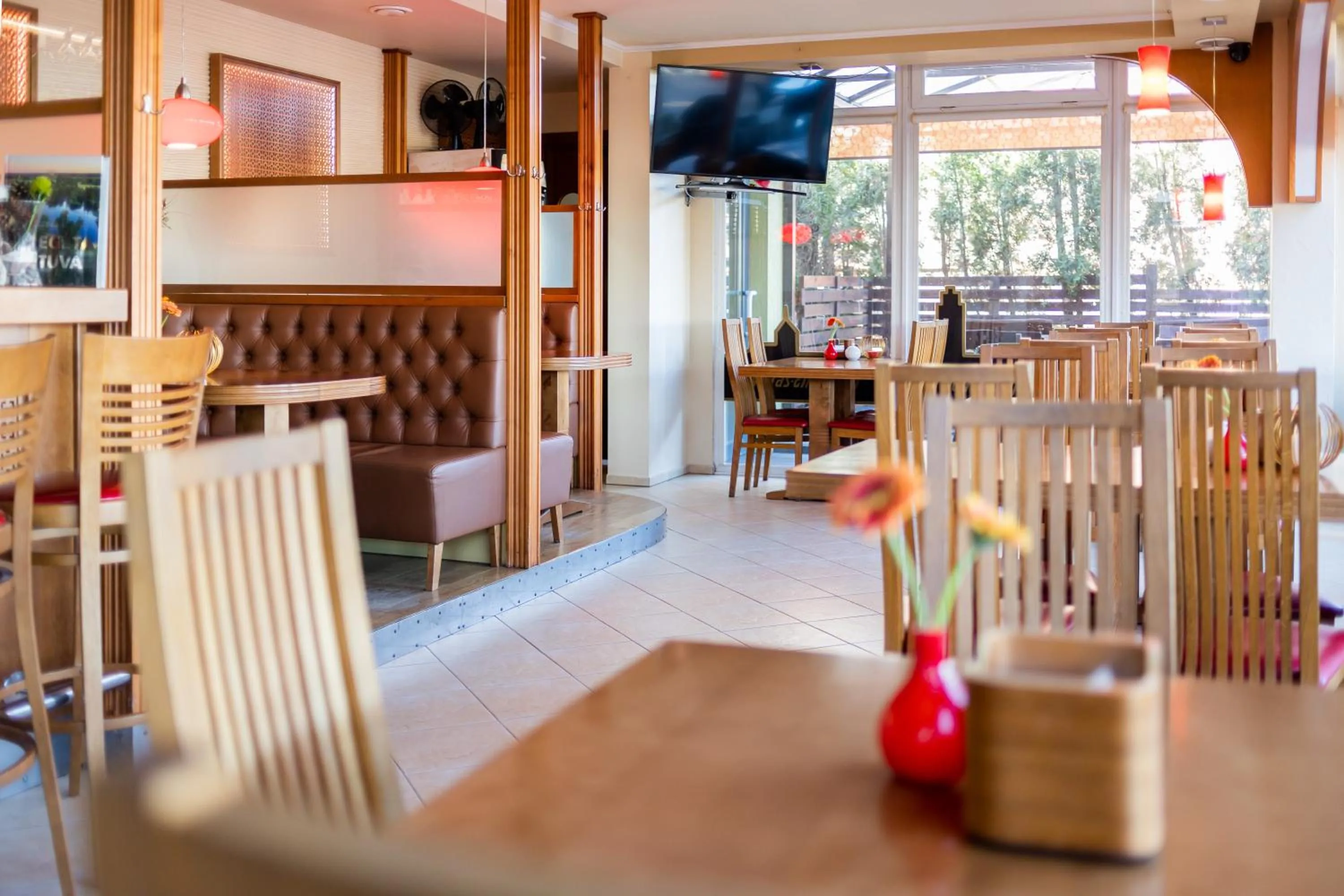 Restaurant/places to eat in Tako Baras