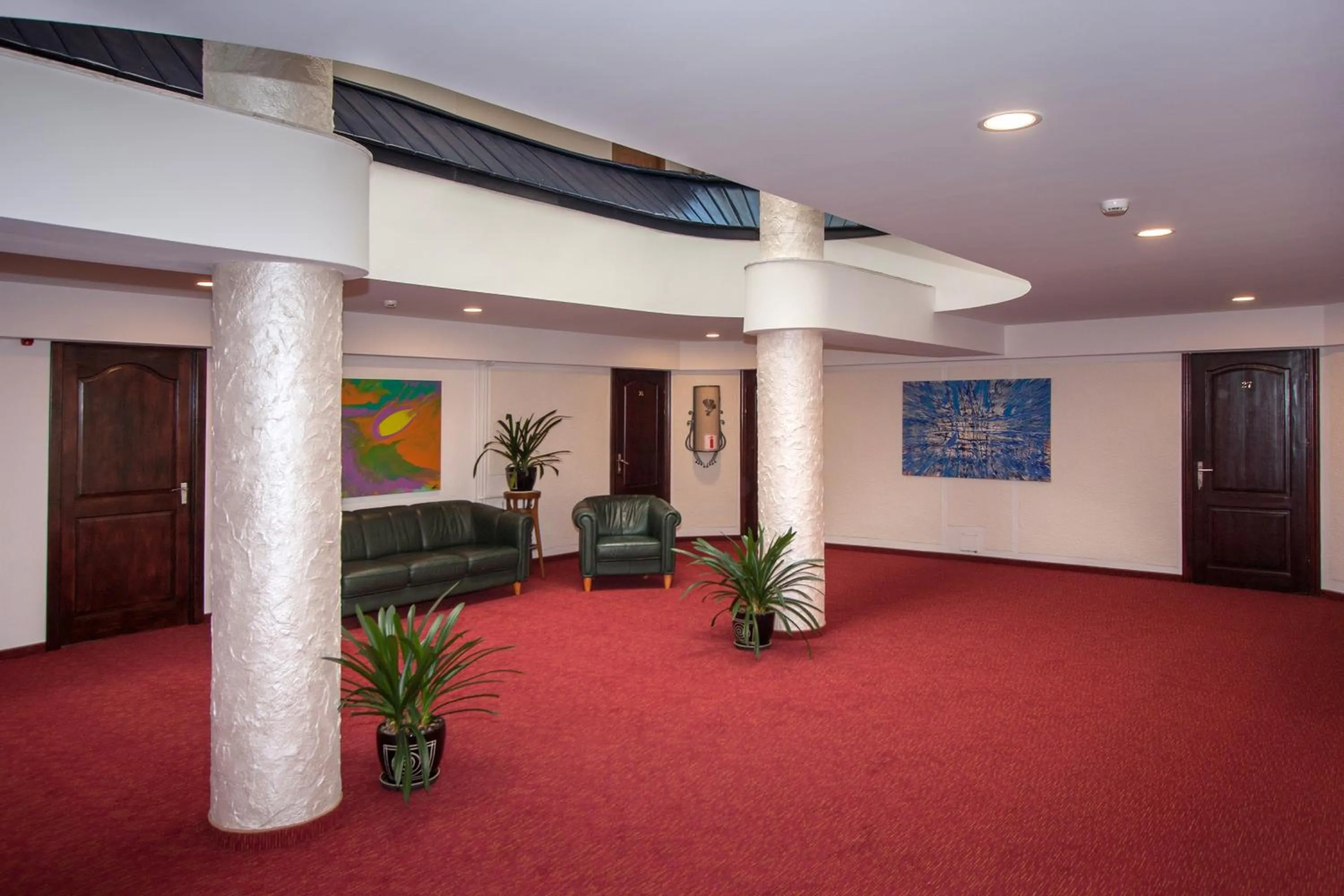 Lobby or reception in Tauras Center Hotel