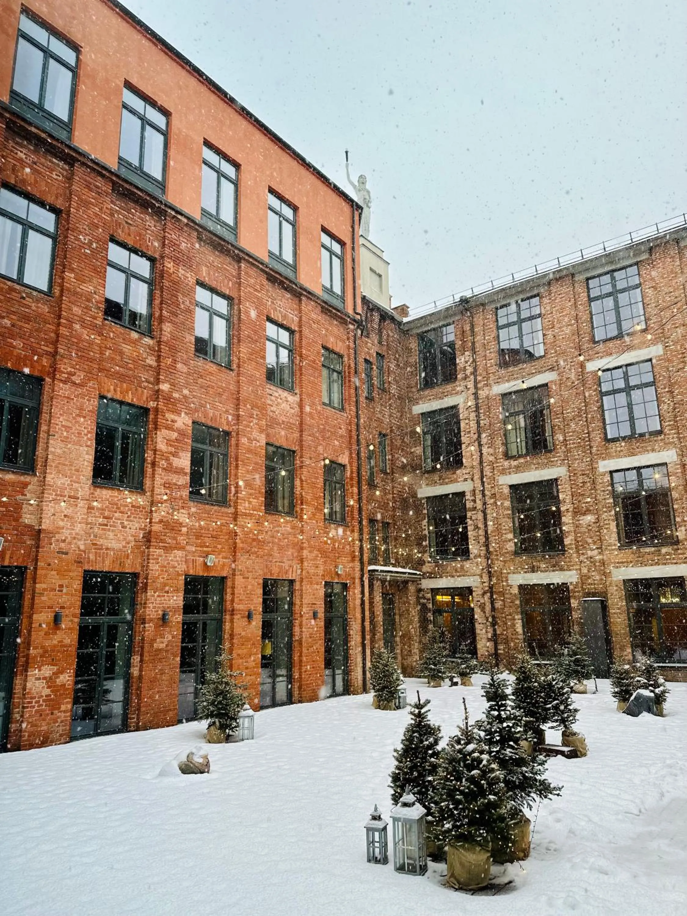 Property building in VICTORIA Hotel Kaunas