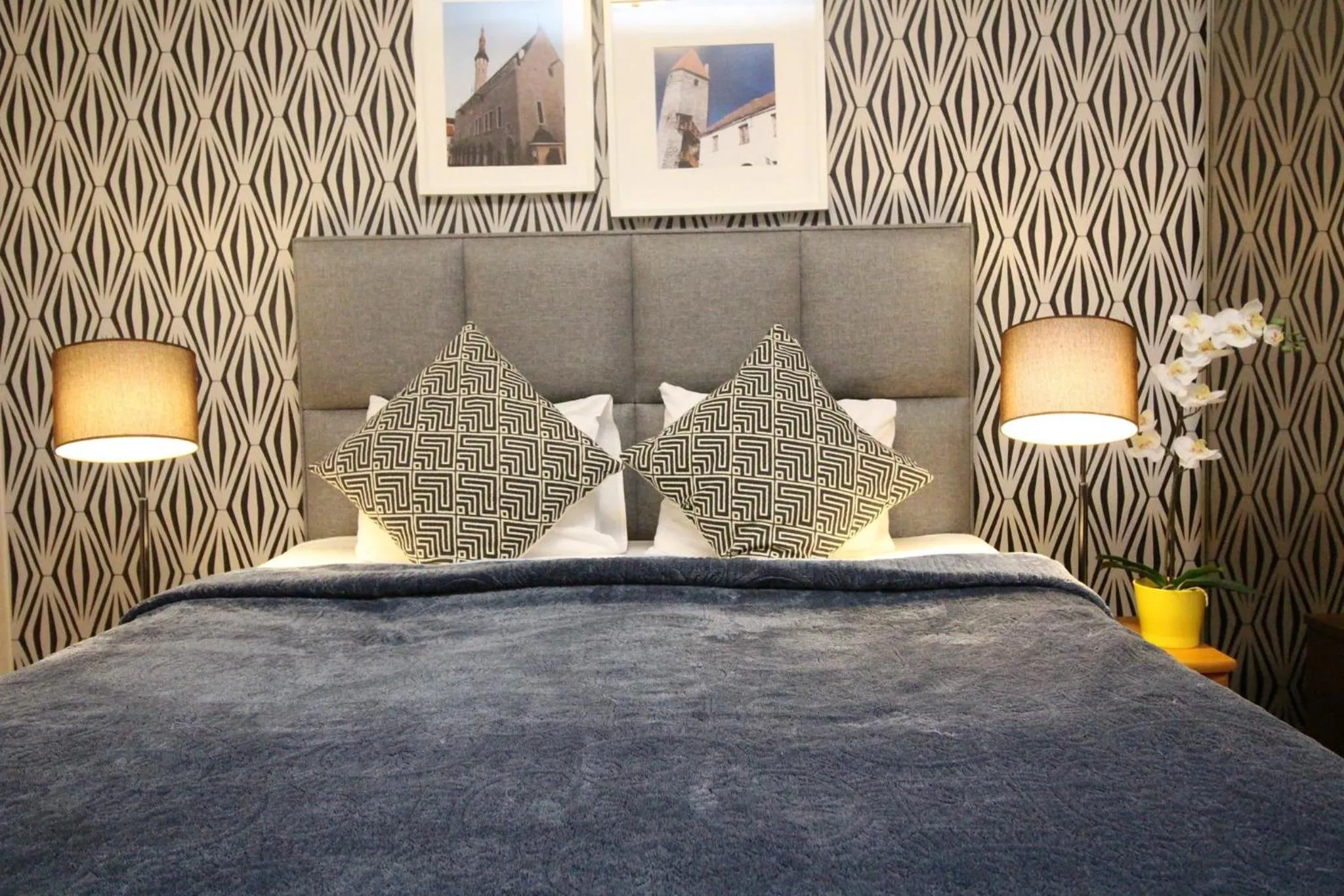 Bed in Tallinn City Apartments - Town Hall Square