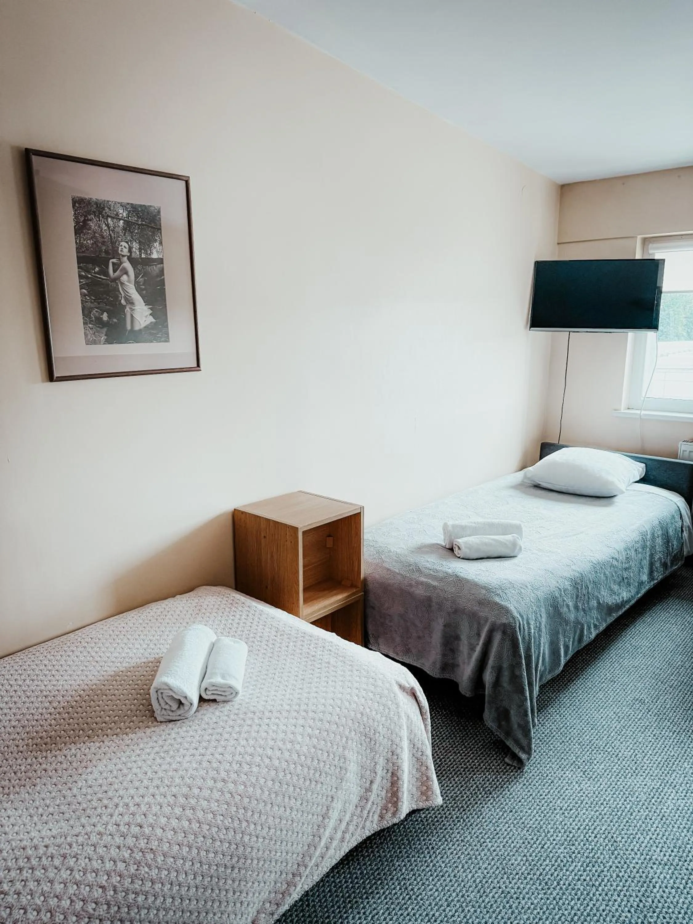 Photo of the whole room, Bed in Pervaža