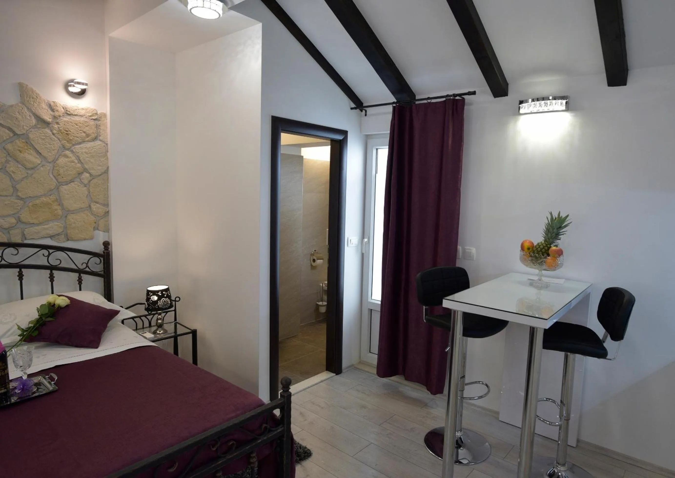 Bedroom in Kuzma Rooms and Apartments