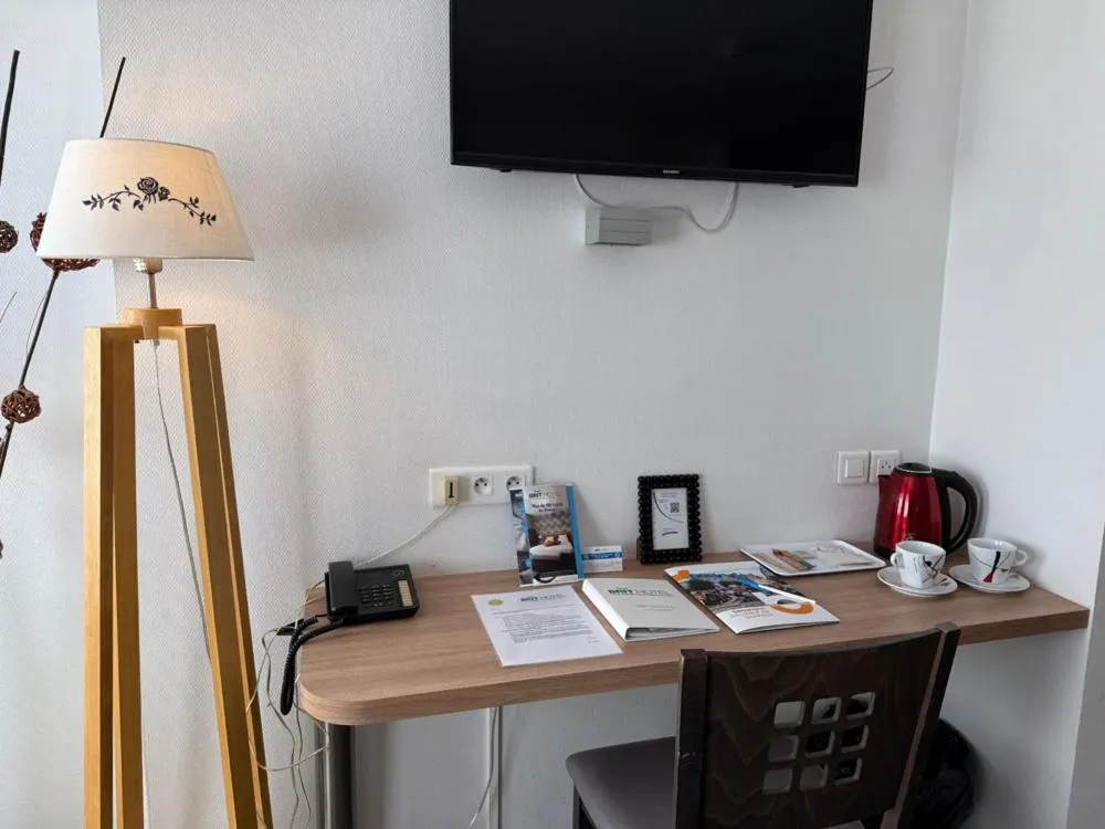 Photo of the whole room in Brit Hotel Besancon l'Horloge