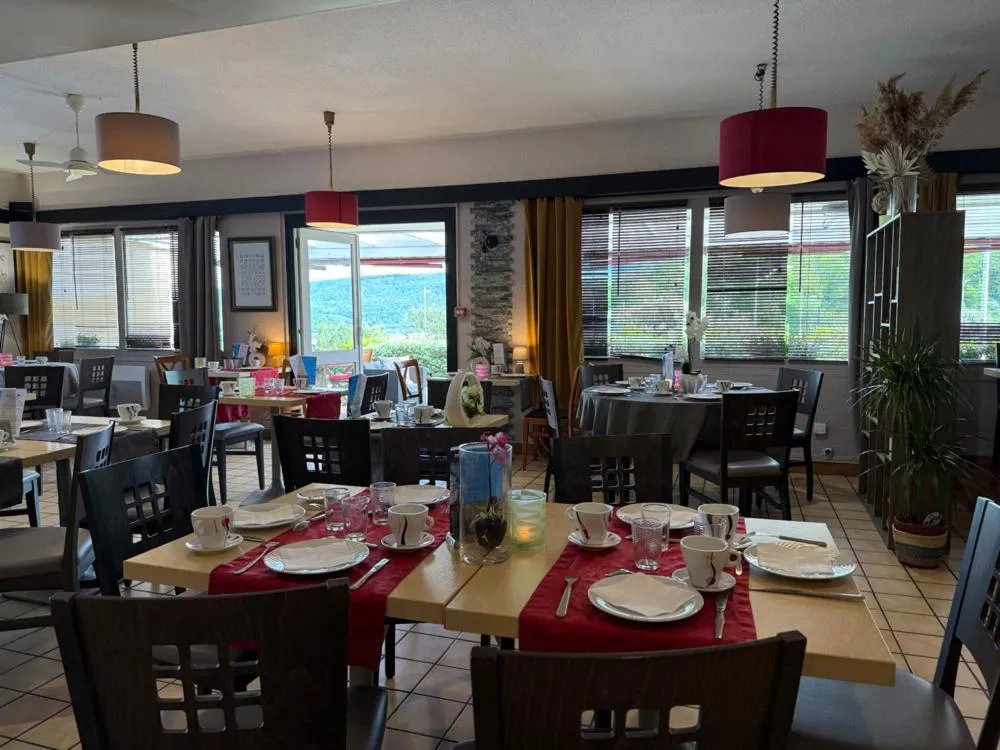 Buffet breakfast in Brit Hotel Besancon l'Horloge