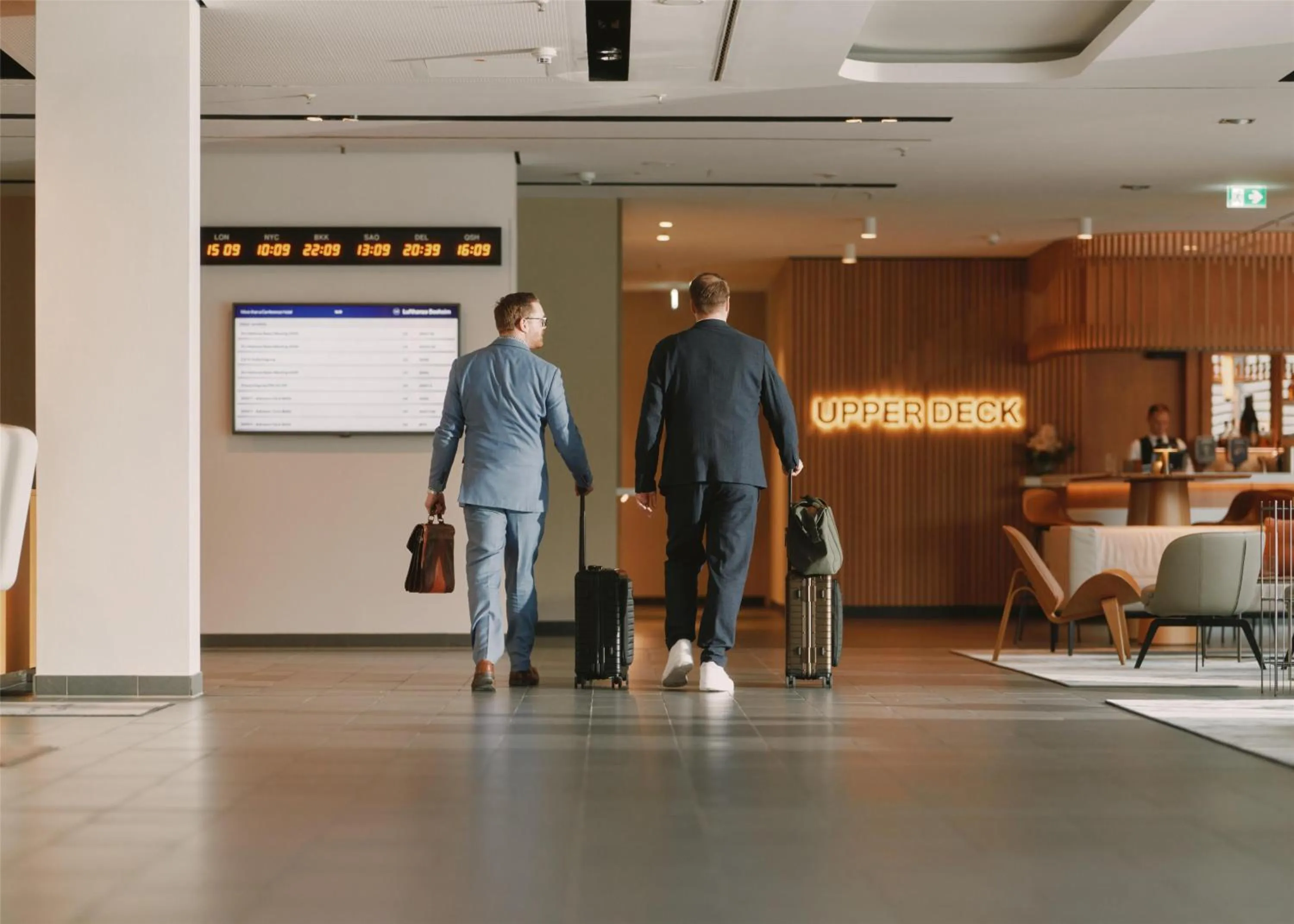 Lobby or reception in Lufthansa Seeheim - More than a Conference Hotel