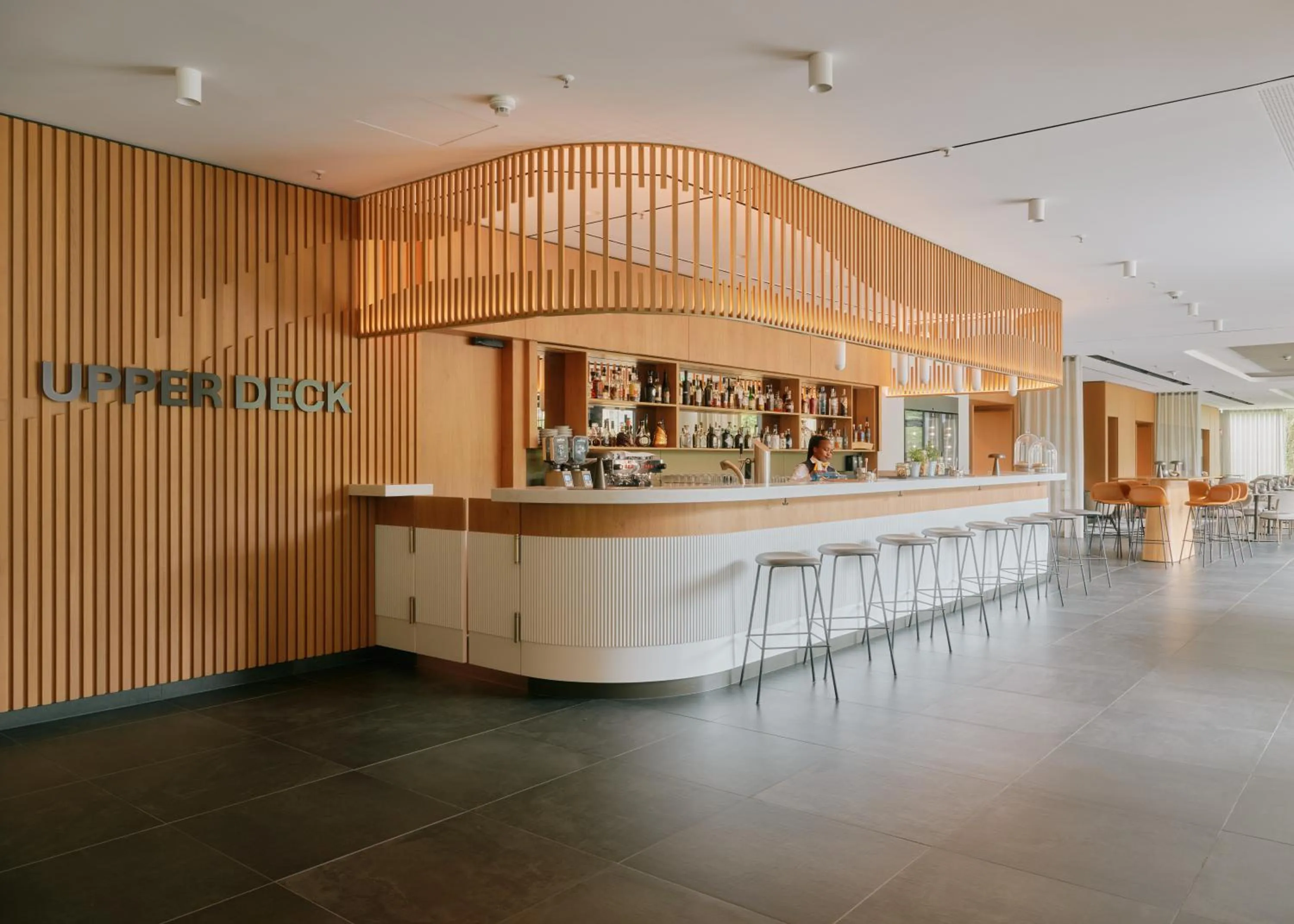 Lounge or bar in Lufthansa Seeheim - More than a Conference Hotel