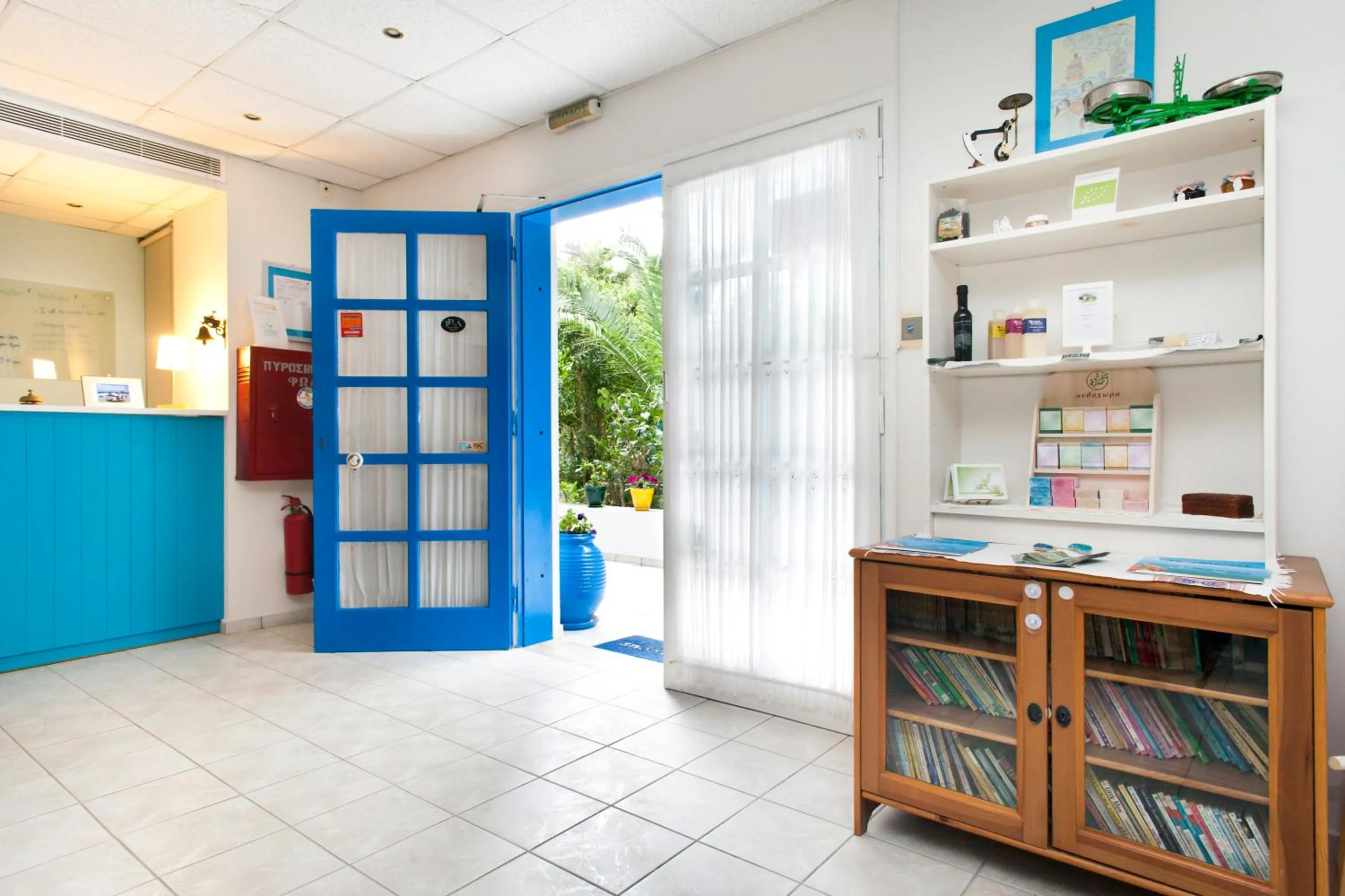 Lobby or reception in Daphne's Club Hotel Apartments