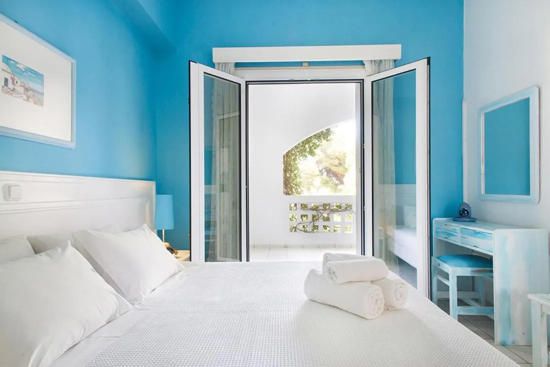 Daphne's Club Hotel Apartments