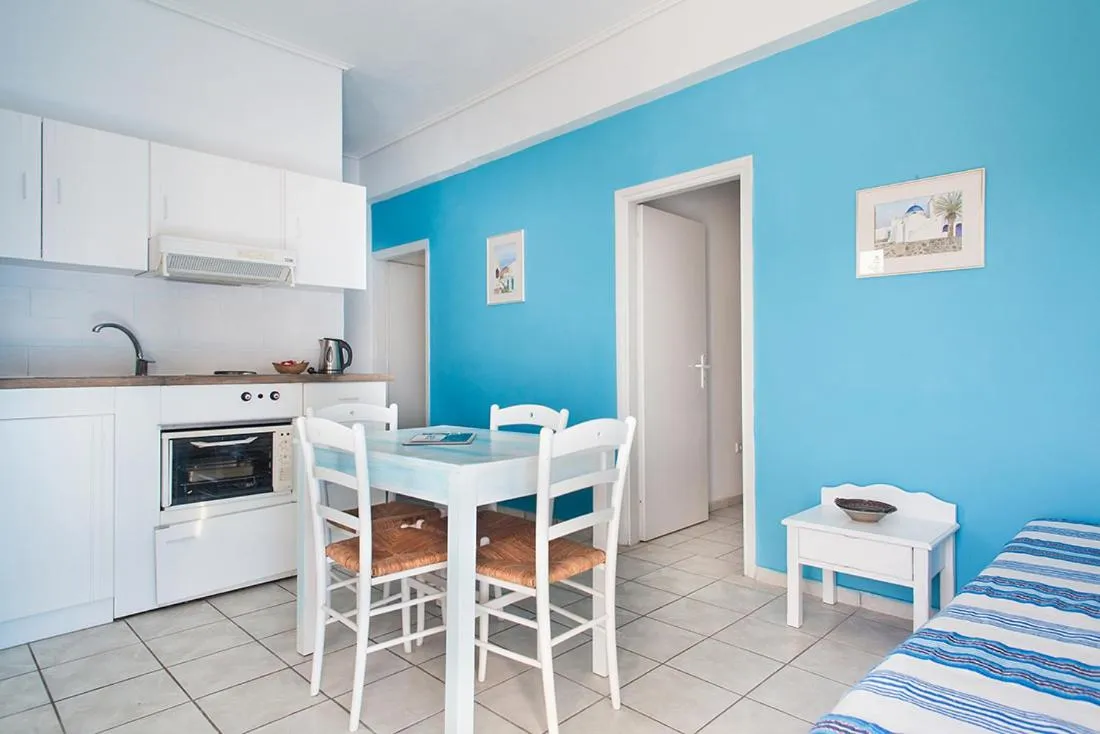 Daphne's Club Hotel Apartments