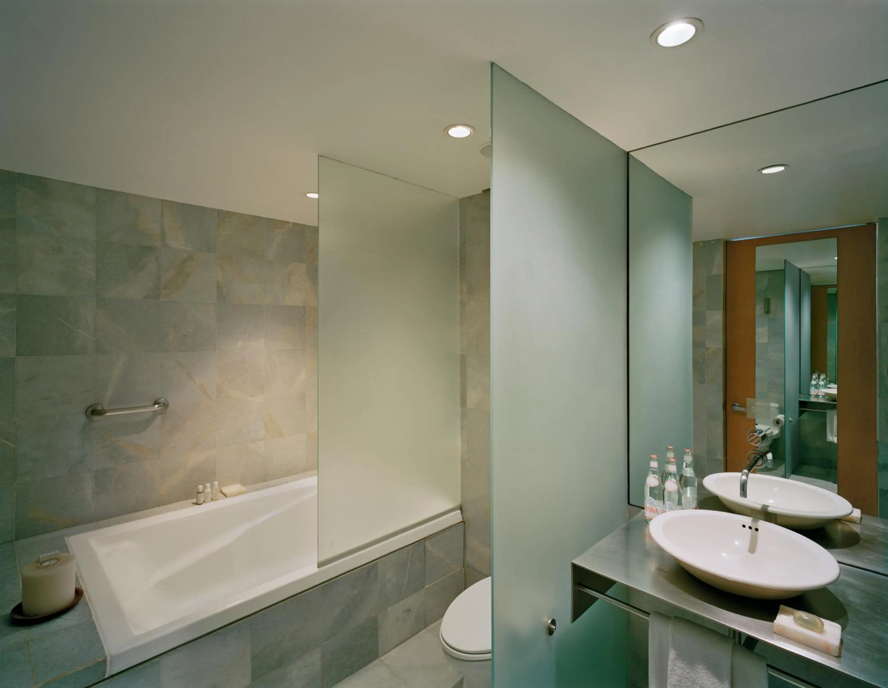 Shower in Habita, Mexico City, a Member of Design Hotels
