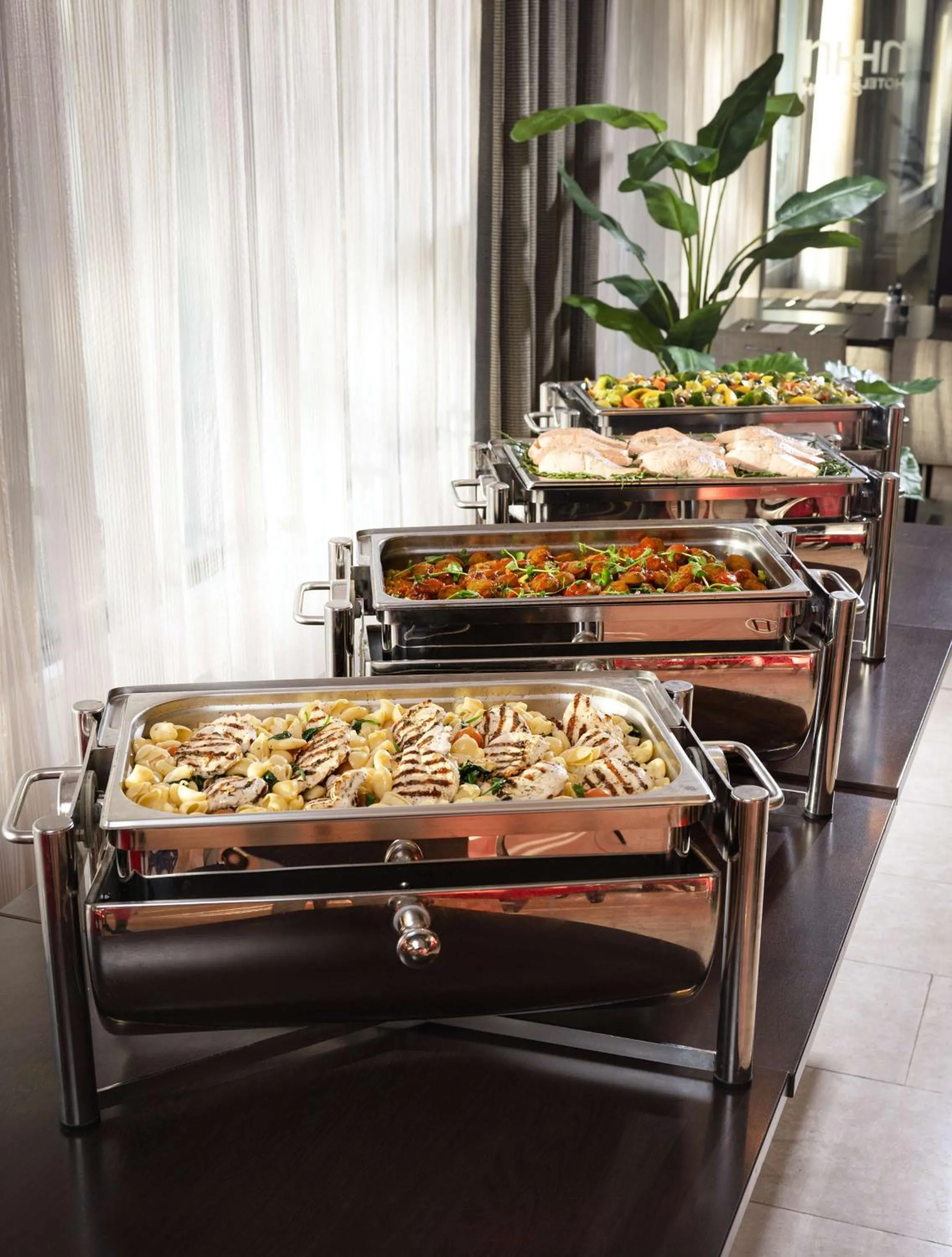 Restaurant/places to eat in NH Amsterdam Zuid