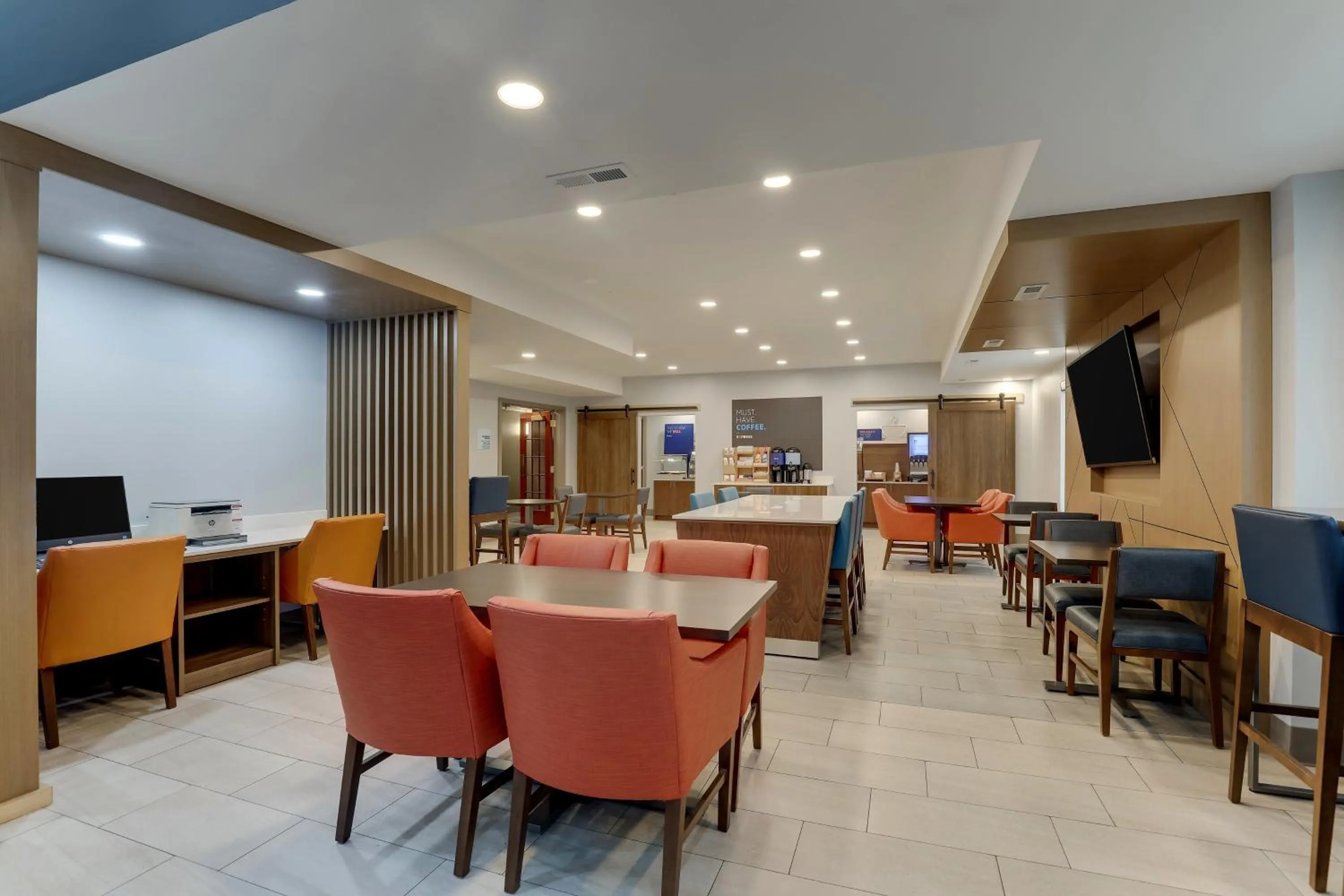 Breakfast in Holiday Inn Express Lexington Southwest Nicholasville by IHG