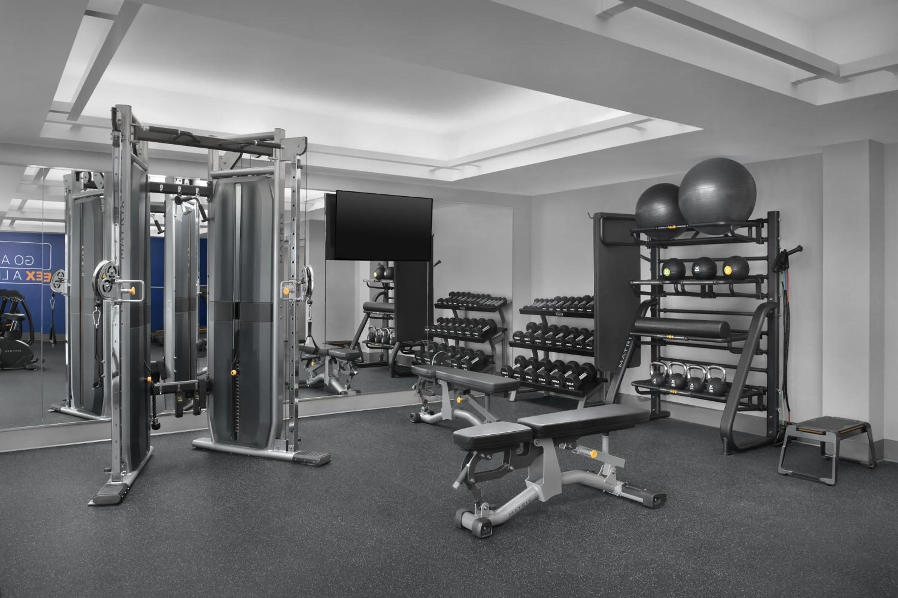 Fitness centre/facilities in Independent SPHC BWI Suites