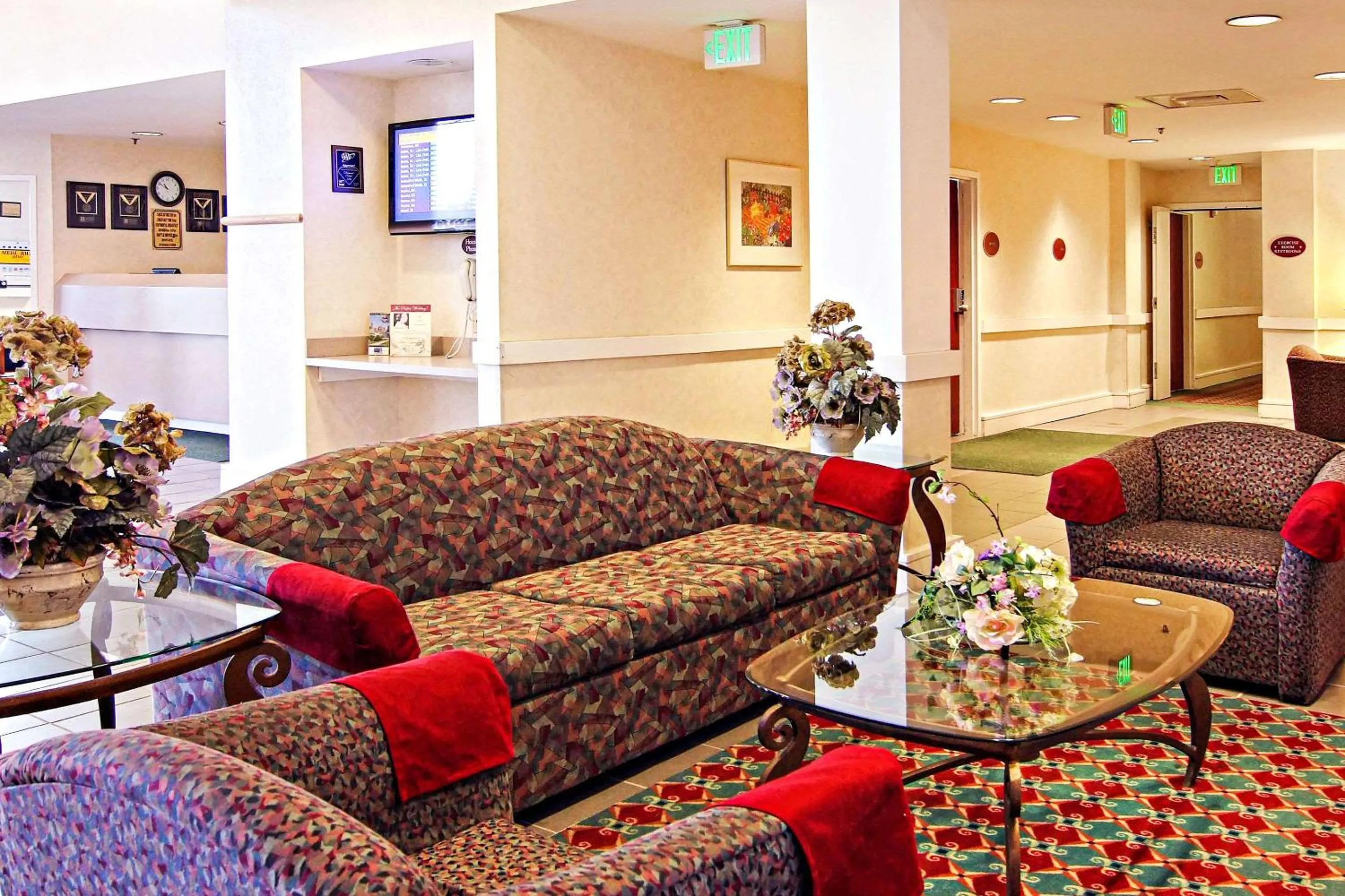 Lobby or reception in Independent SPHC BWI Suites
