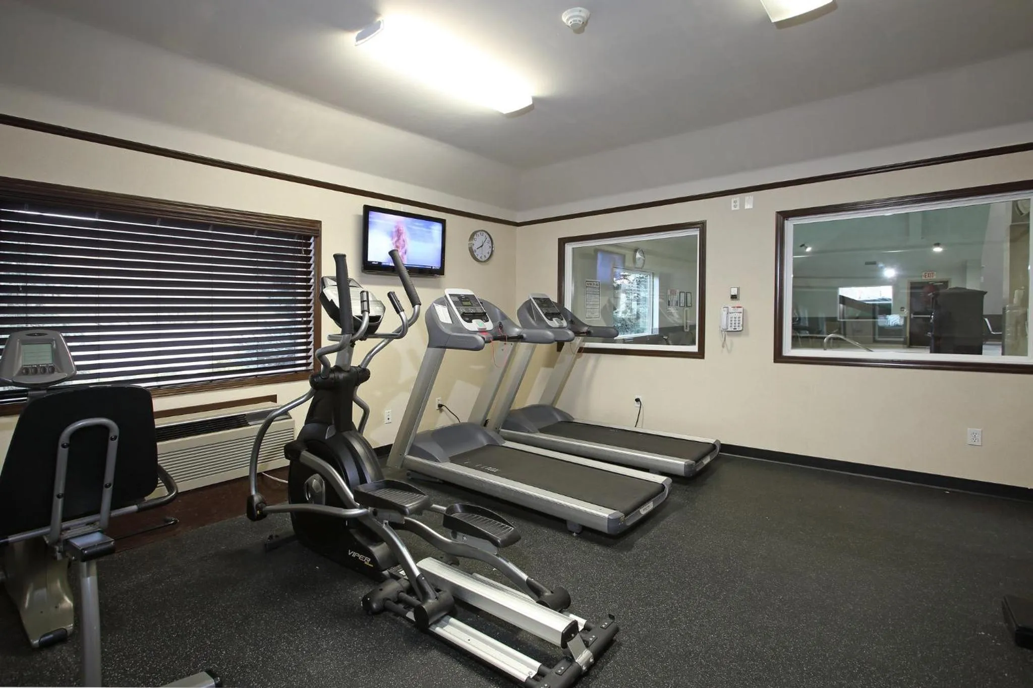 Fitness centre/facilities in Holiday Inn Express Hotel & Suites Vernon by IHG