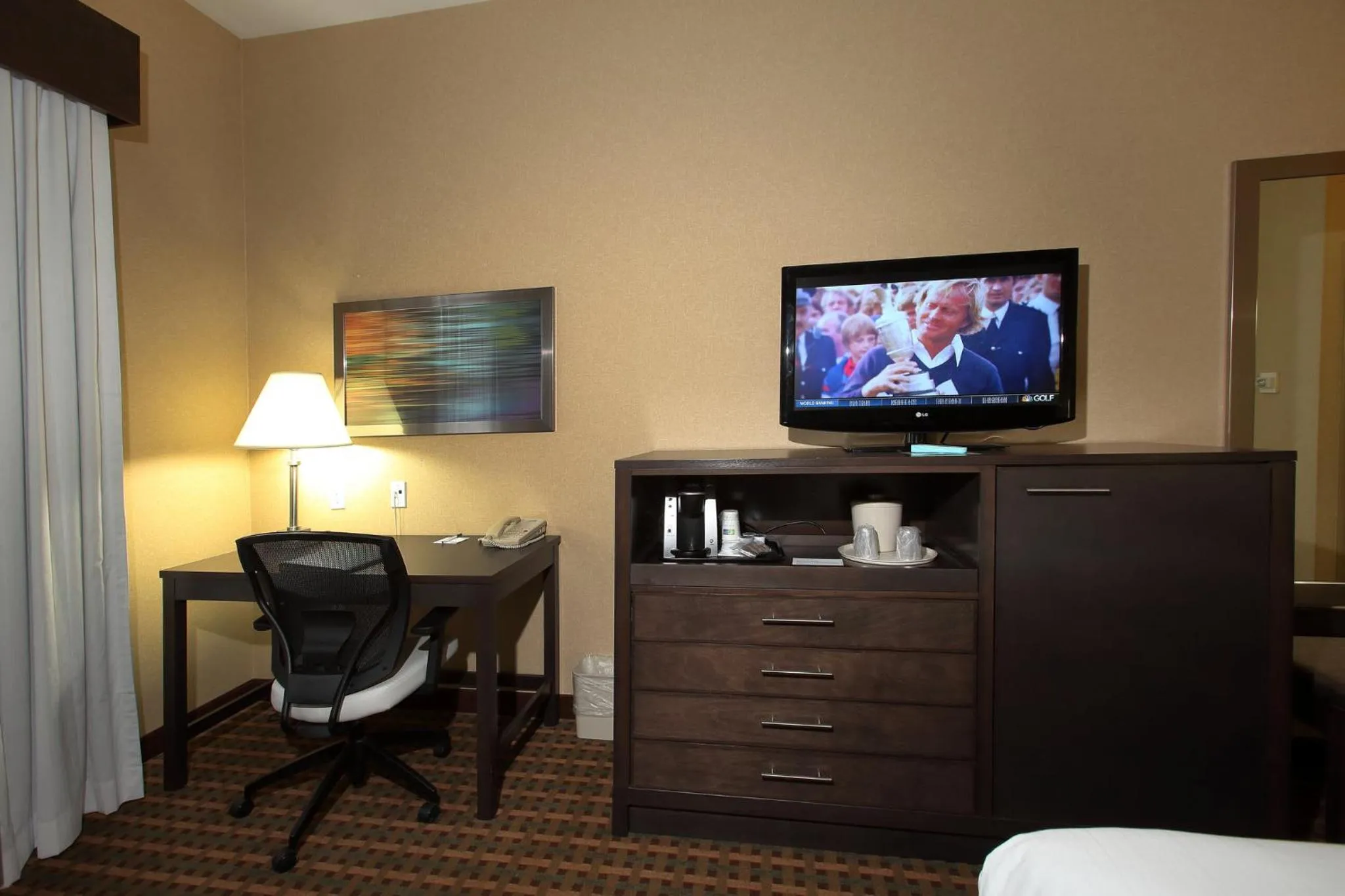 Photo of the whole room in Holiday Inn Express Hotel & Suites Vernon by IHG