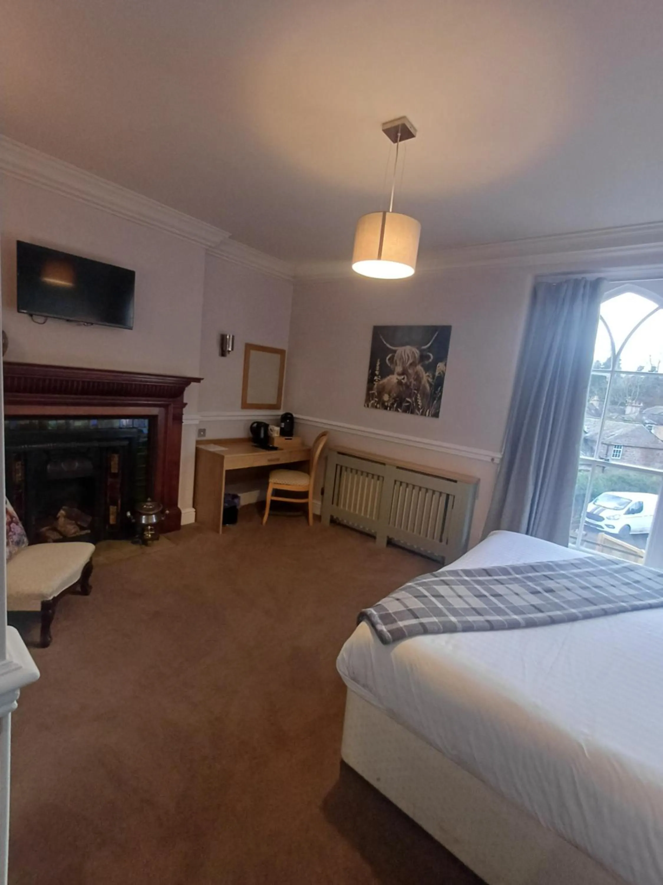 Deluxe Double or Twin Room with River View - single occupancy in Fox and Pheasant Inn