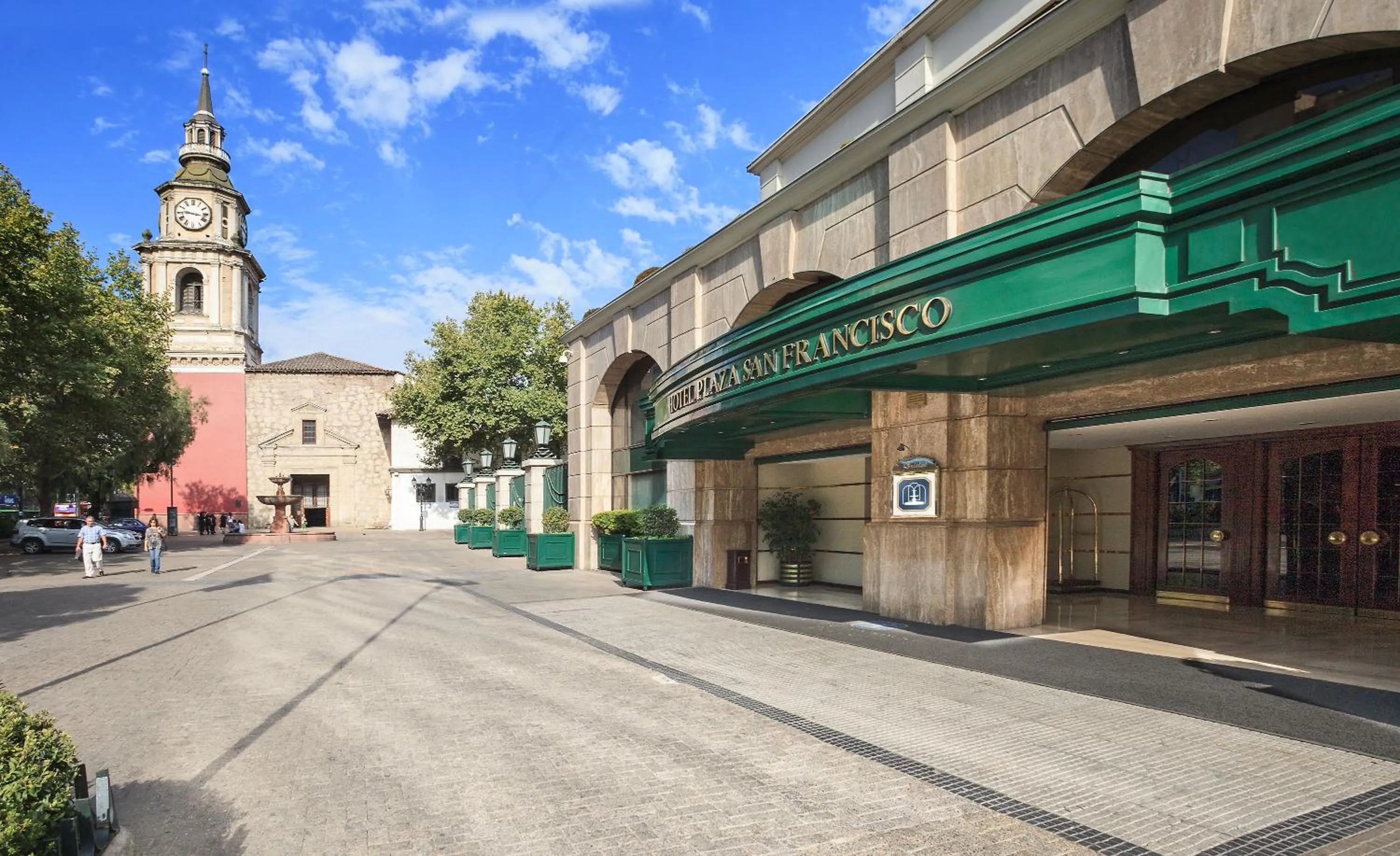 Facade/entrance in Hotel Plaza San Francisco