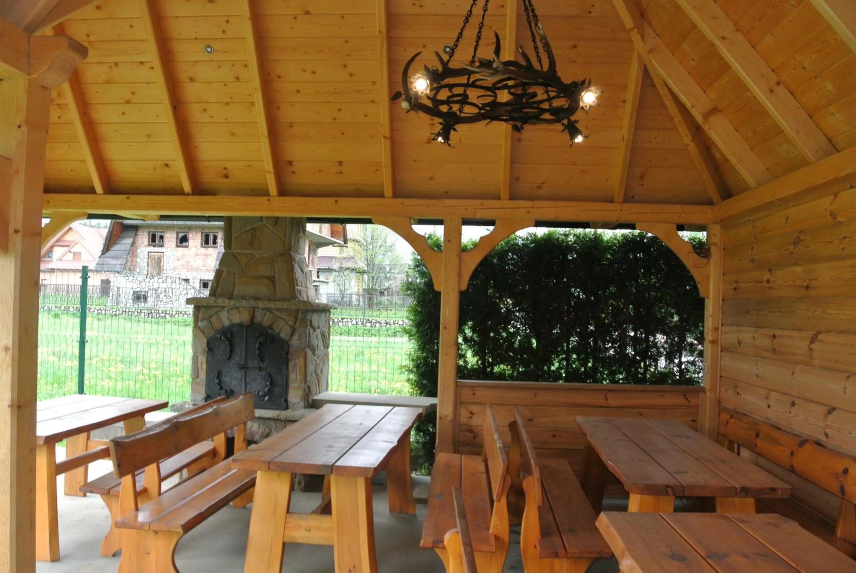 BBQ facilities in Willa Wiktoria 2