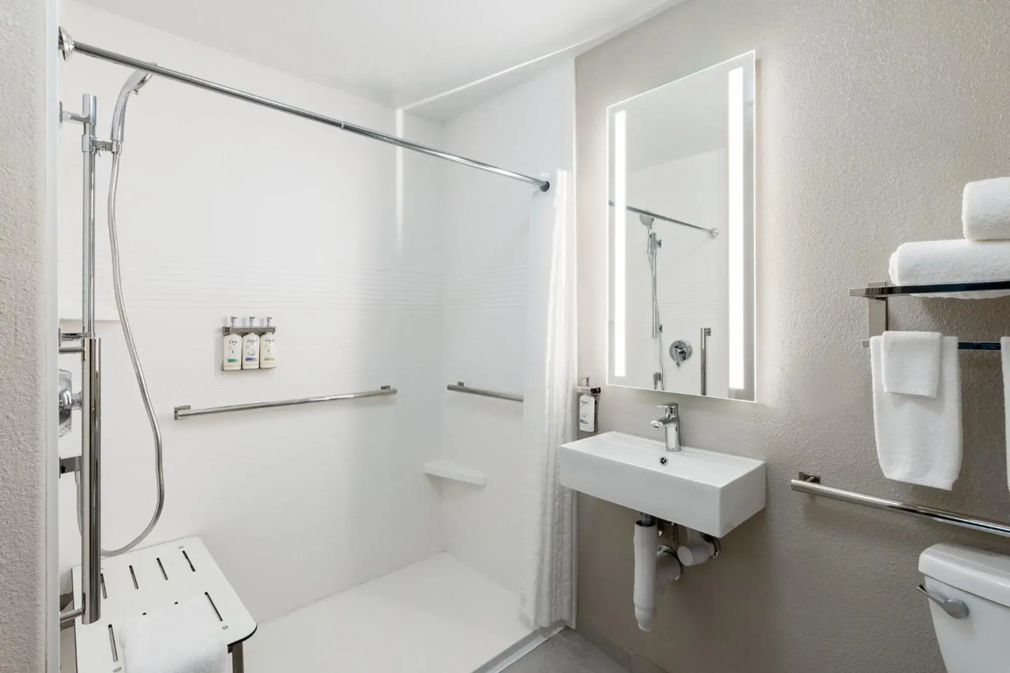 Queen Studio with Bath Tub - Disability Access in Candlewood Suites Yuma by IHG Queen Studio with Bath Tub - Disability Access in Candlewood Suites Yuma by IHG