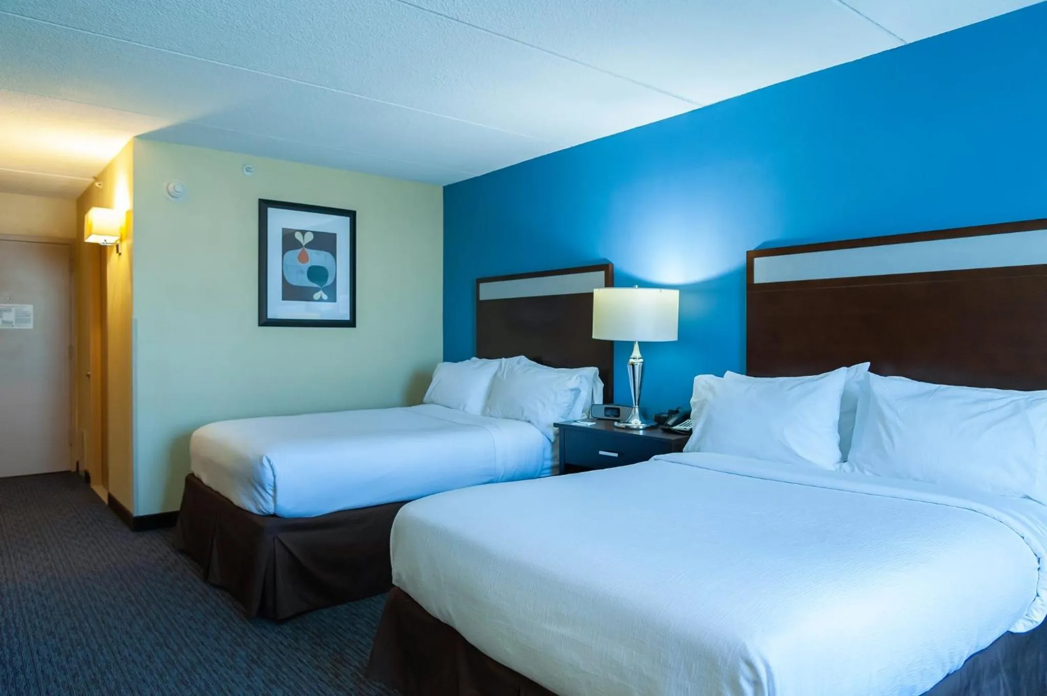 Photo of the whole room, Bed in Holiday Inn Lansdale-Hatfield by IHG
