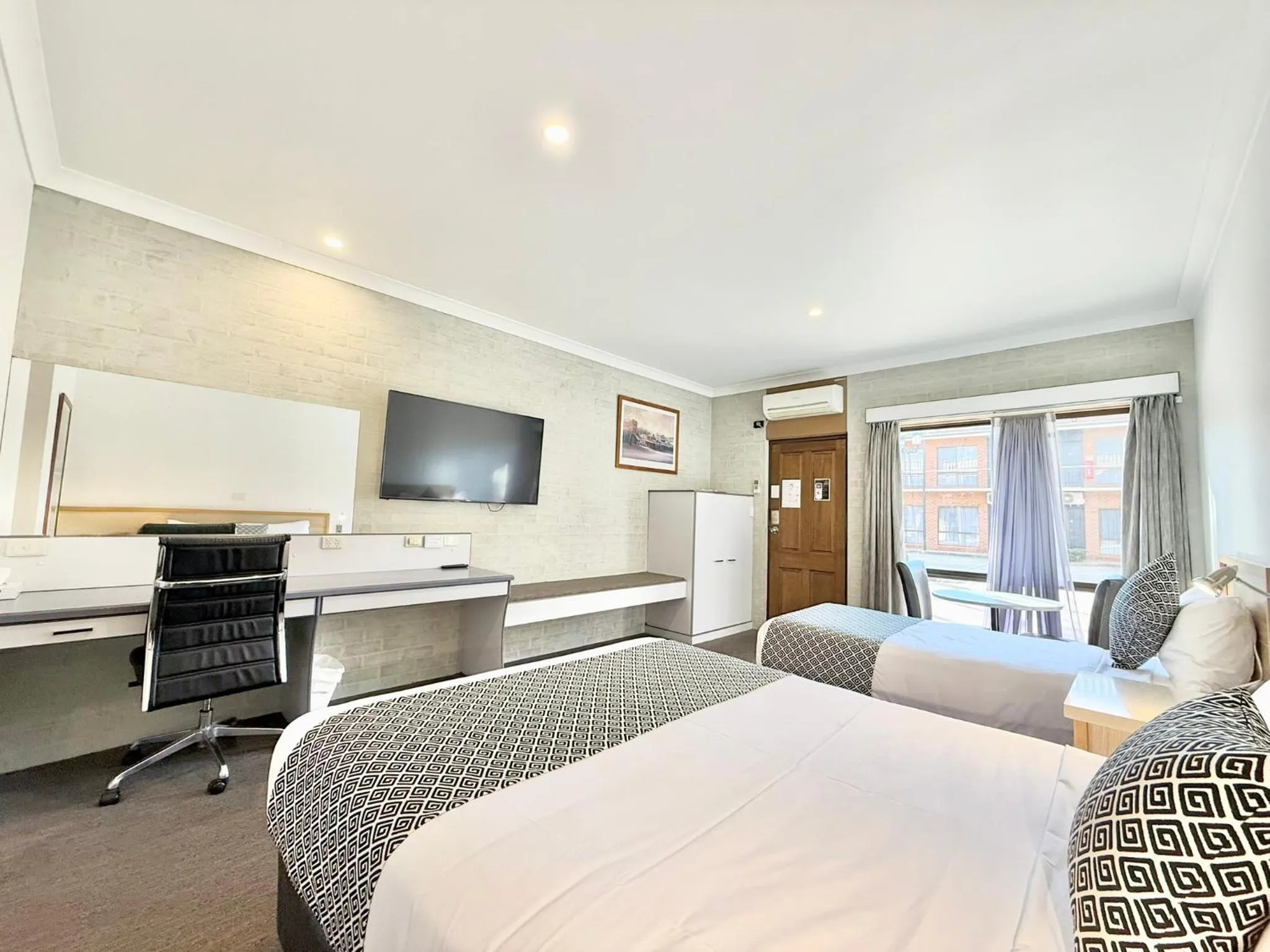Bedroom, Bed in Albury Paddlesteamer
