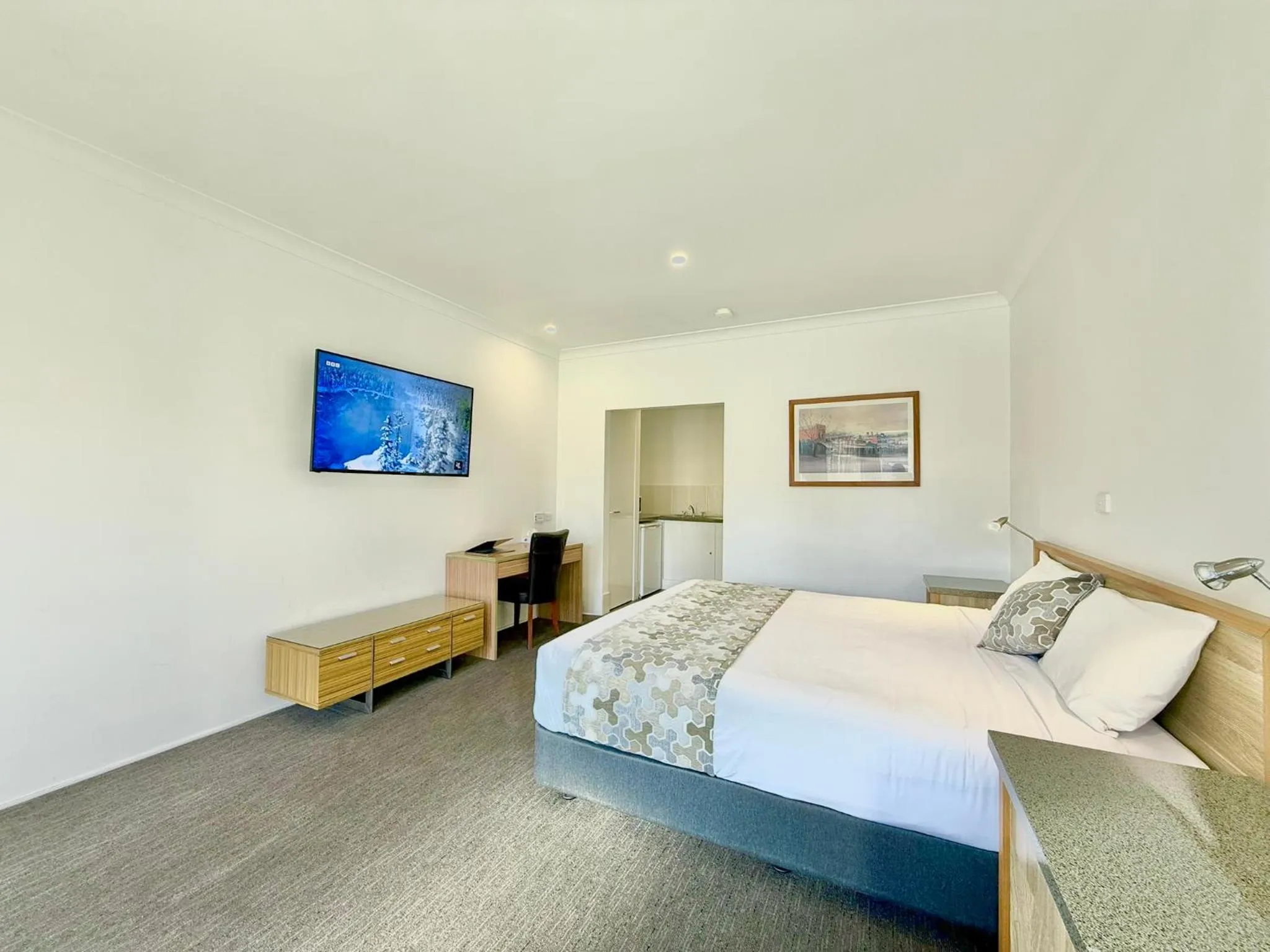 Bedroom, Bed in Albury Paddlesteamer