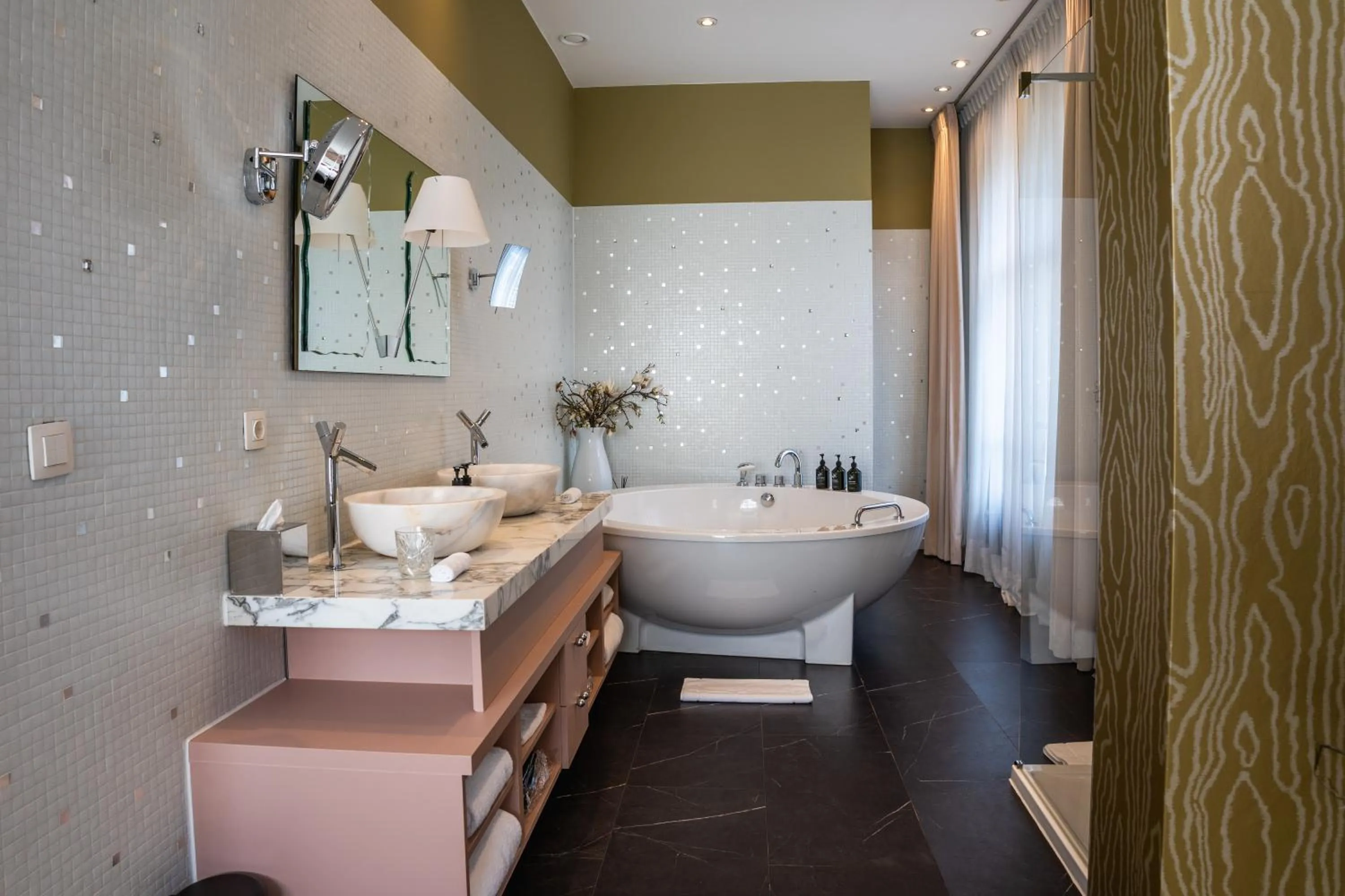 Toilet in Librije's Hotel