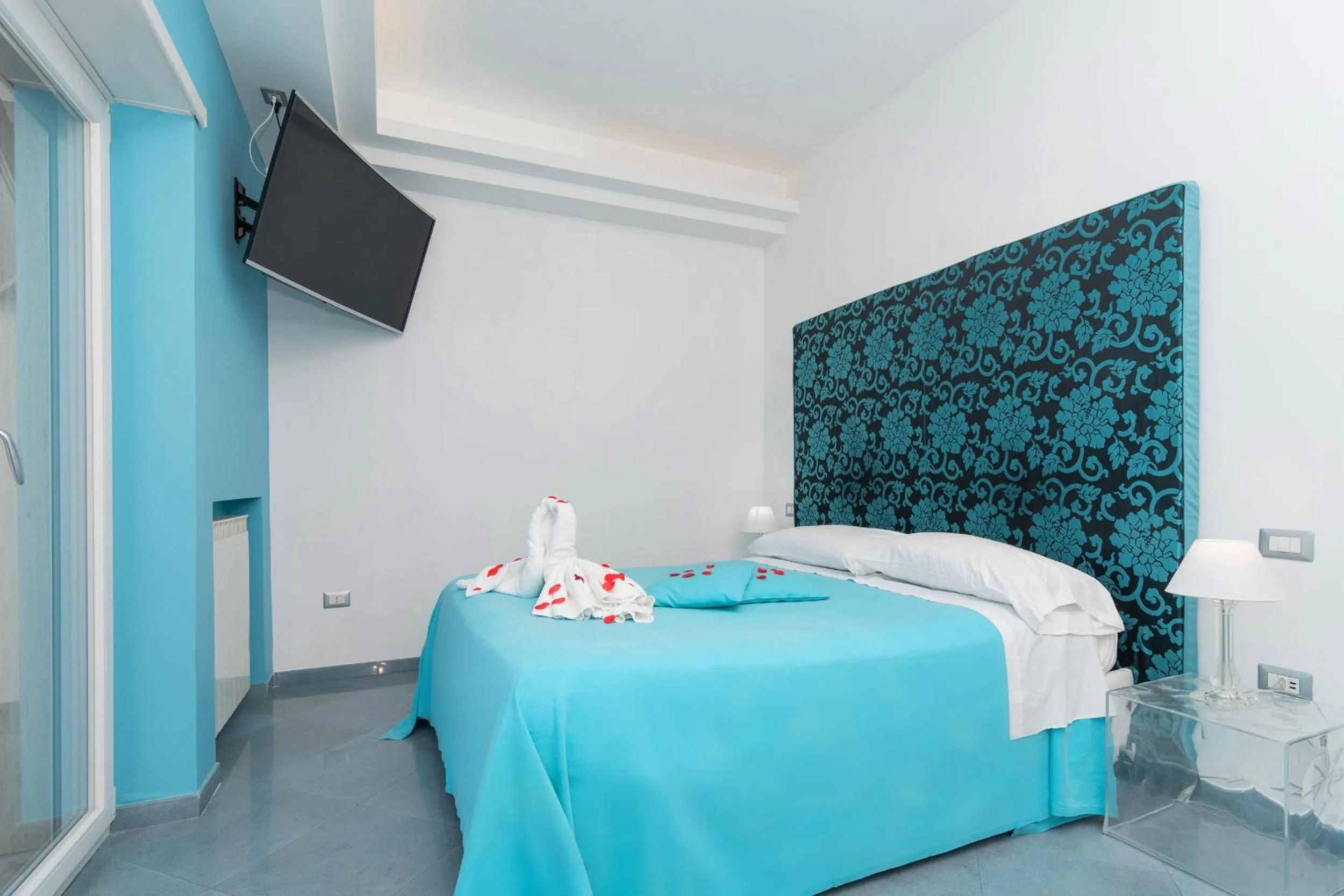 Bed in Guest House Emily Suites Sorrento