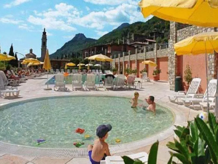 Day in Residence Borgo Dei Limoni - Appartamenti con Garage