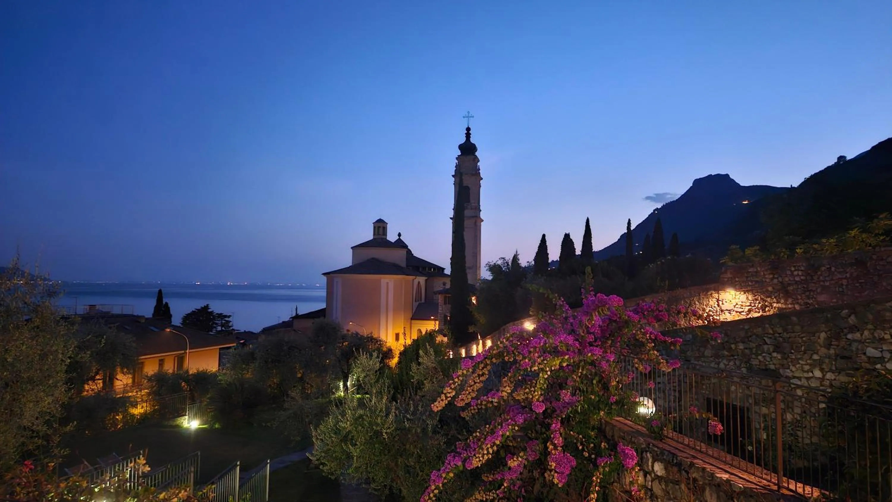 Residence Borgo Dei Limoni - Appartamenti con Garage