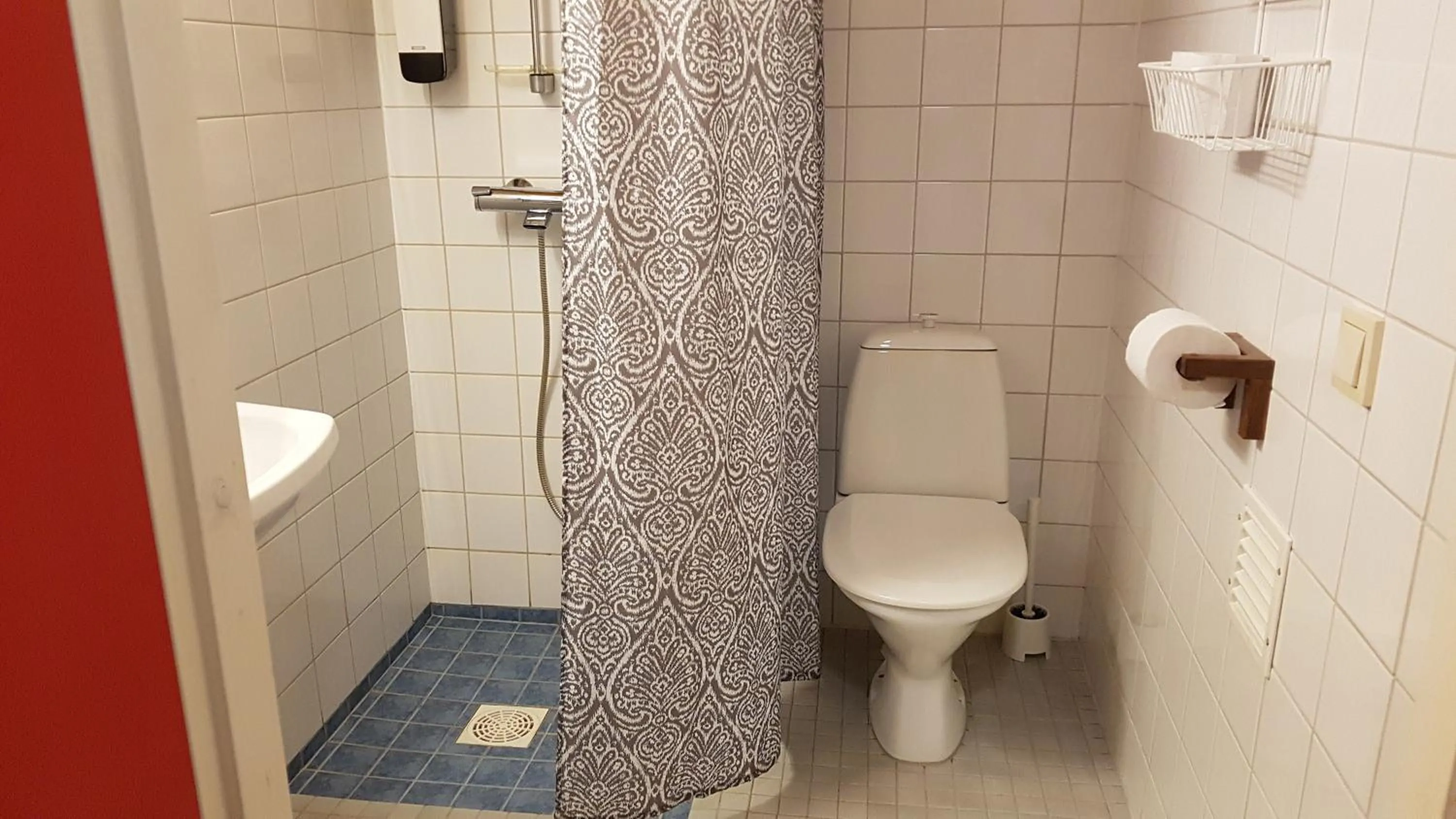 Bathroom in Hotel Seita