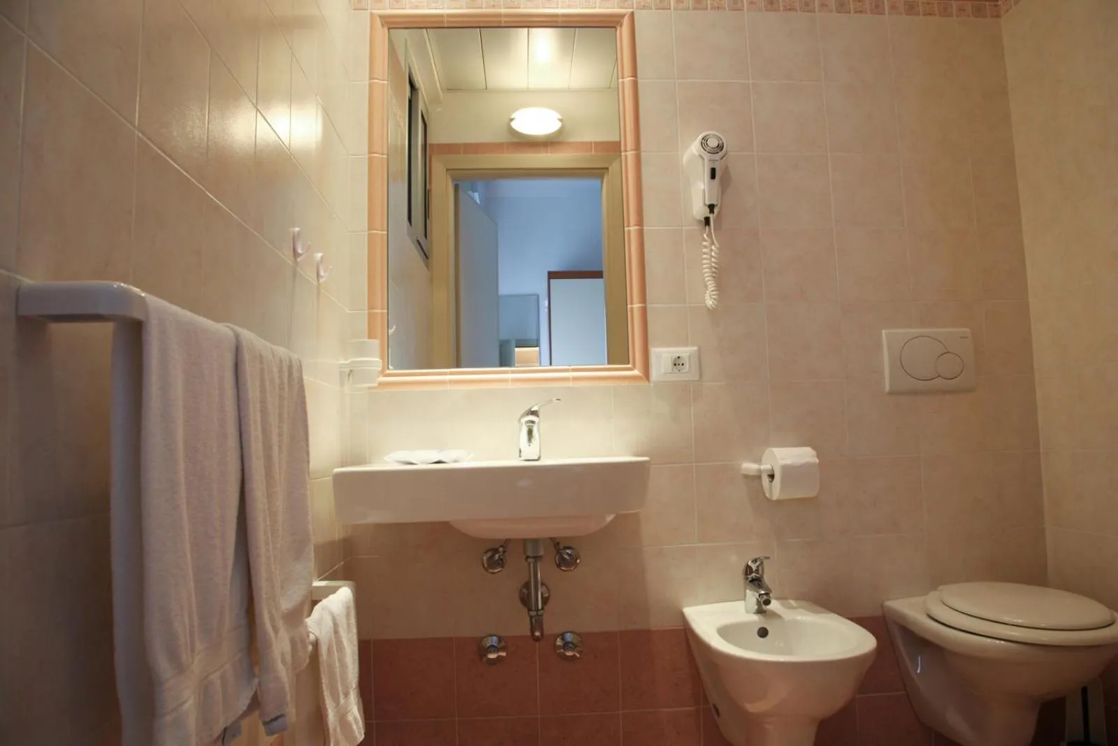 Bathroom in Hotel Globus