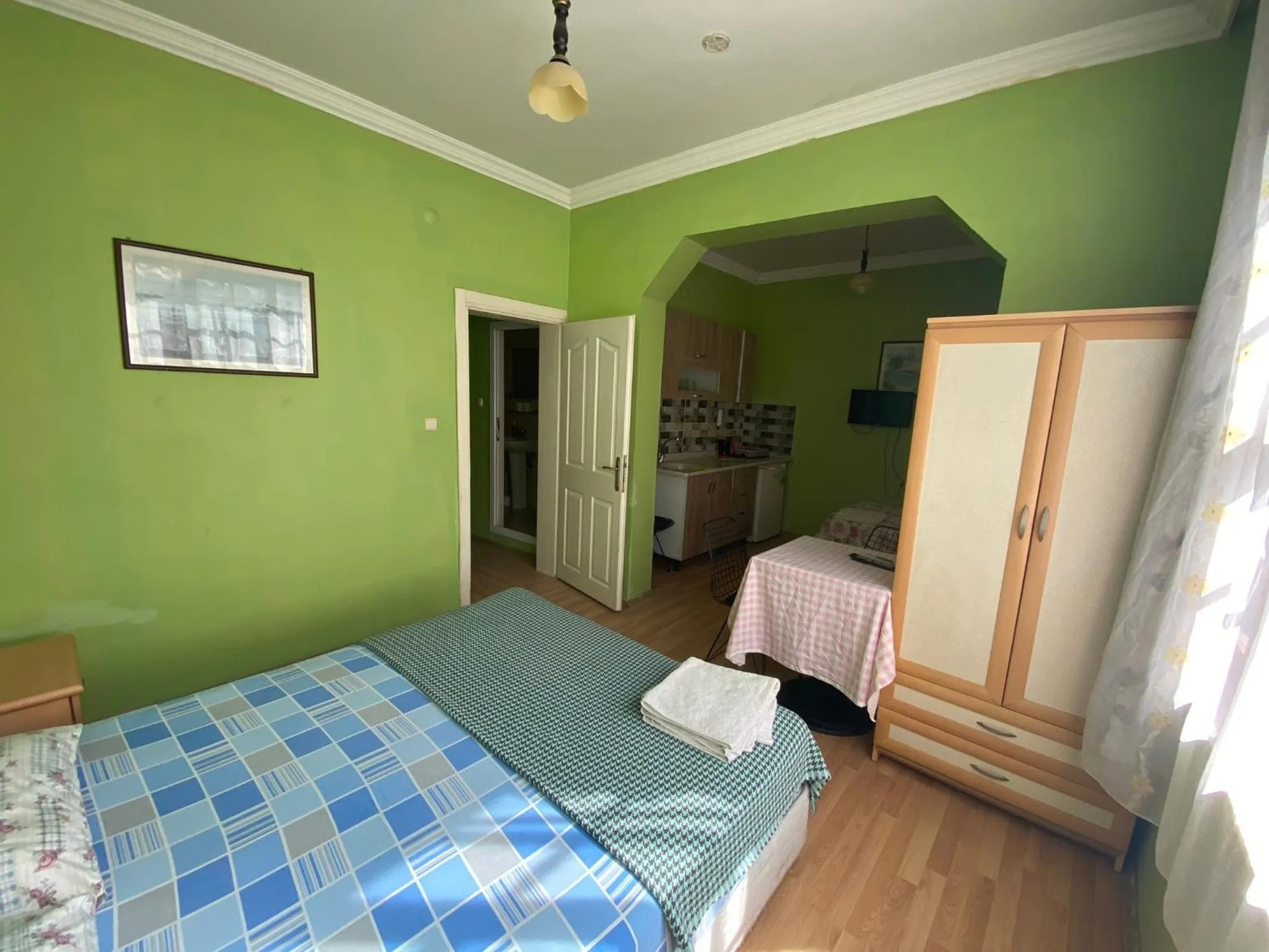 Bed in Camel Hotel & Apart