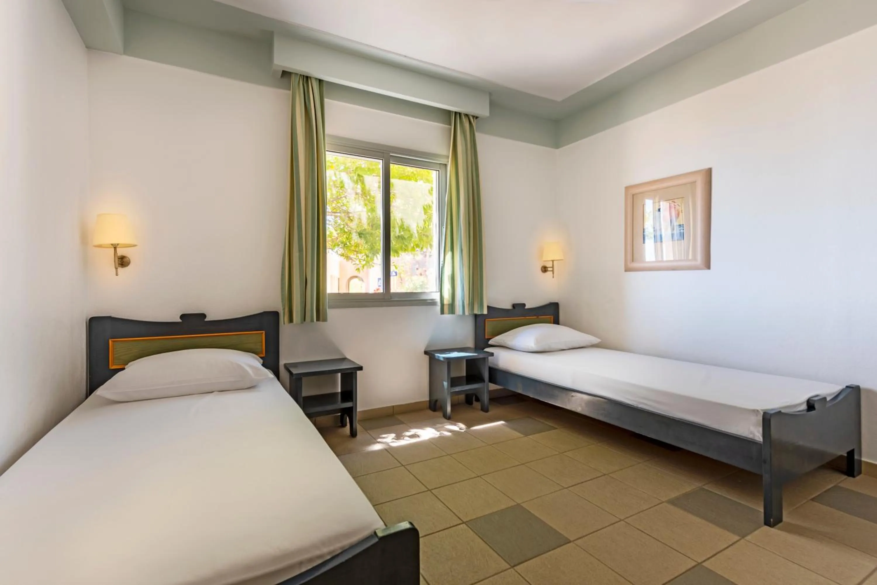 Bedroom, Bed in Hapimag Resort Damnoni