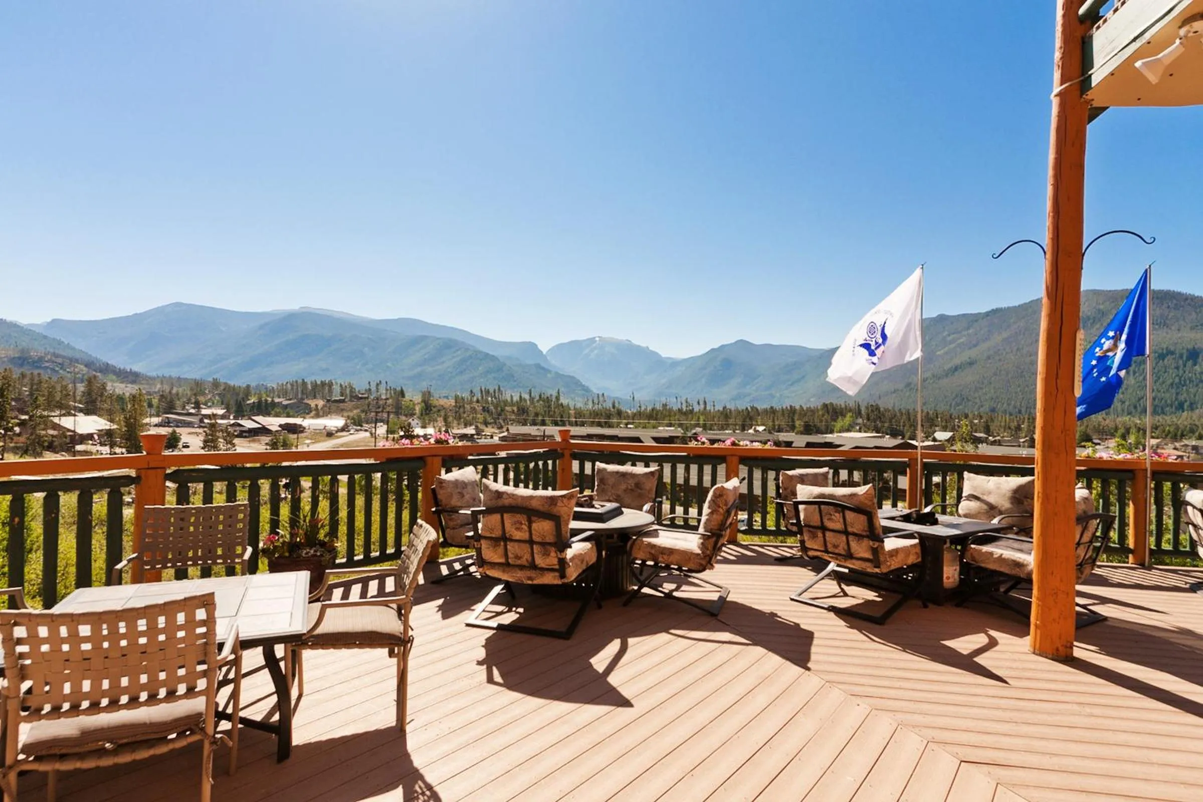 Balcony/Terrace in Gateway Inn