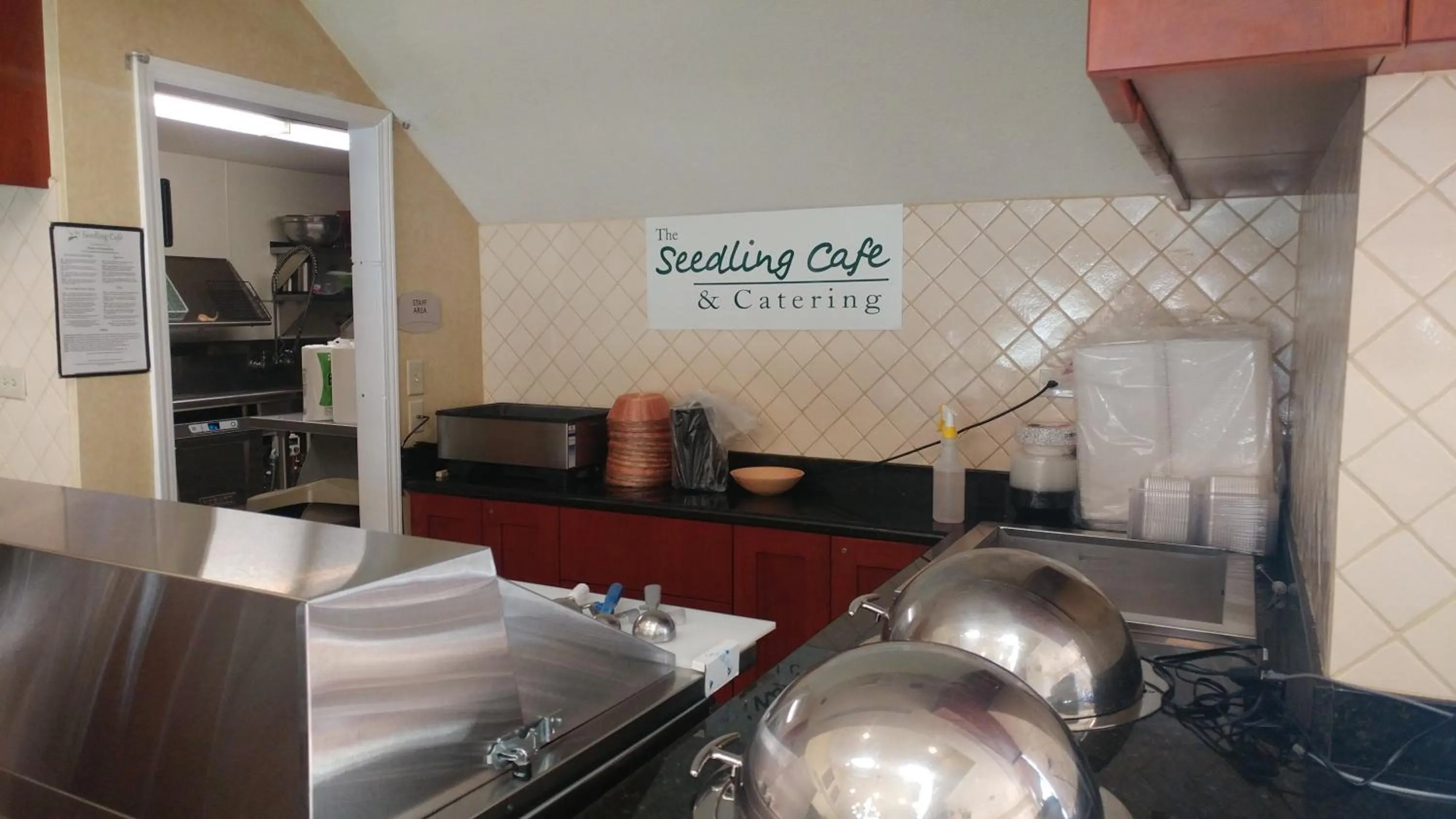 Restaurant/places to eat in Residences at Daniel Webster