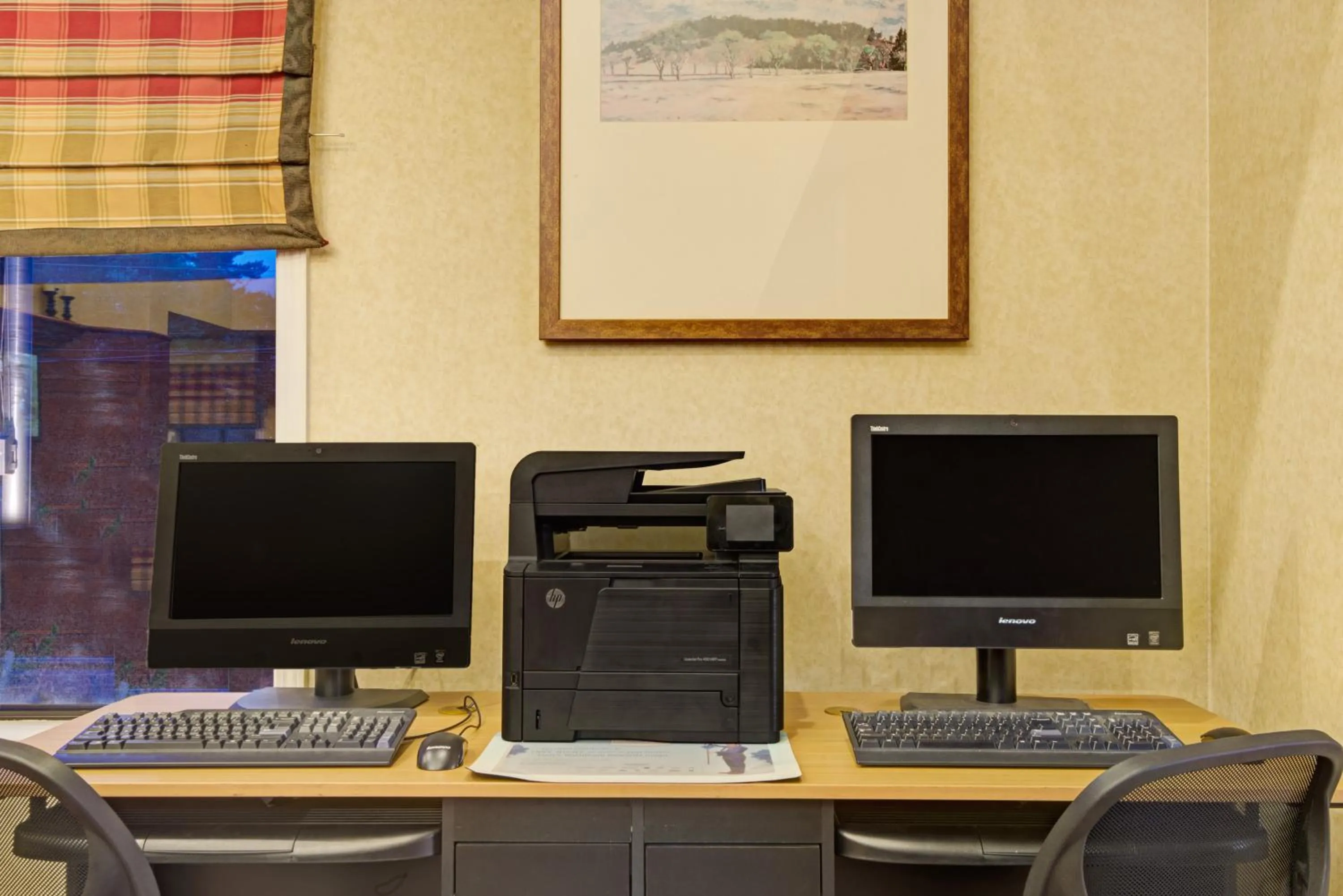 Business facilities in Residences at Daniel Webster