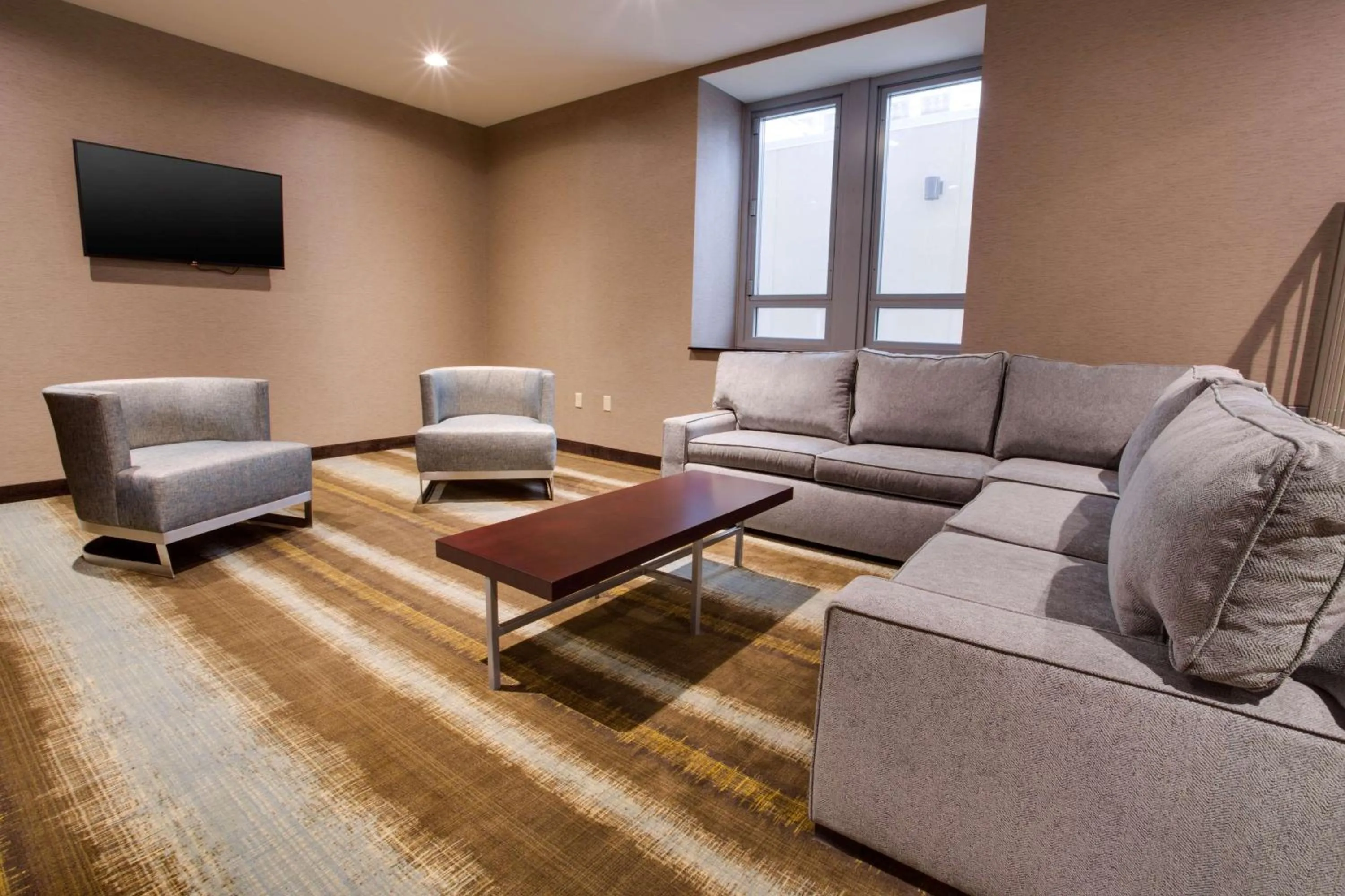 Lounge or bar in Drury Plaza Hotel Pittsburgh Downtown