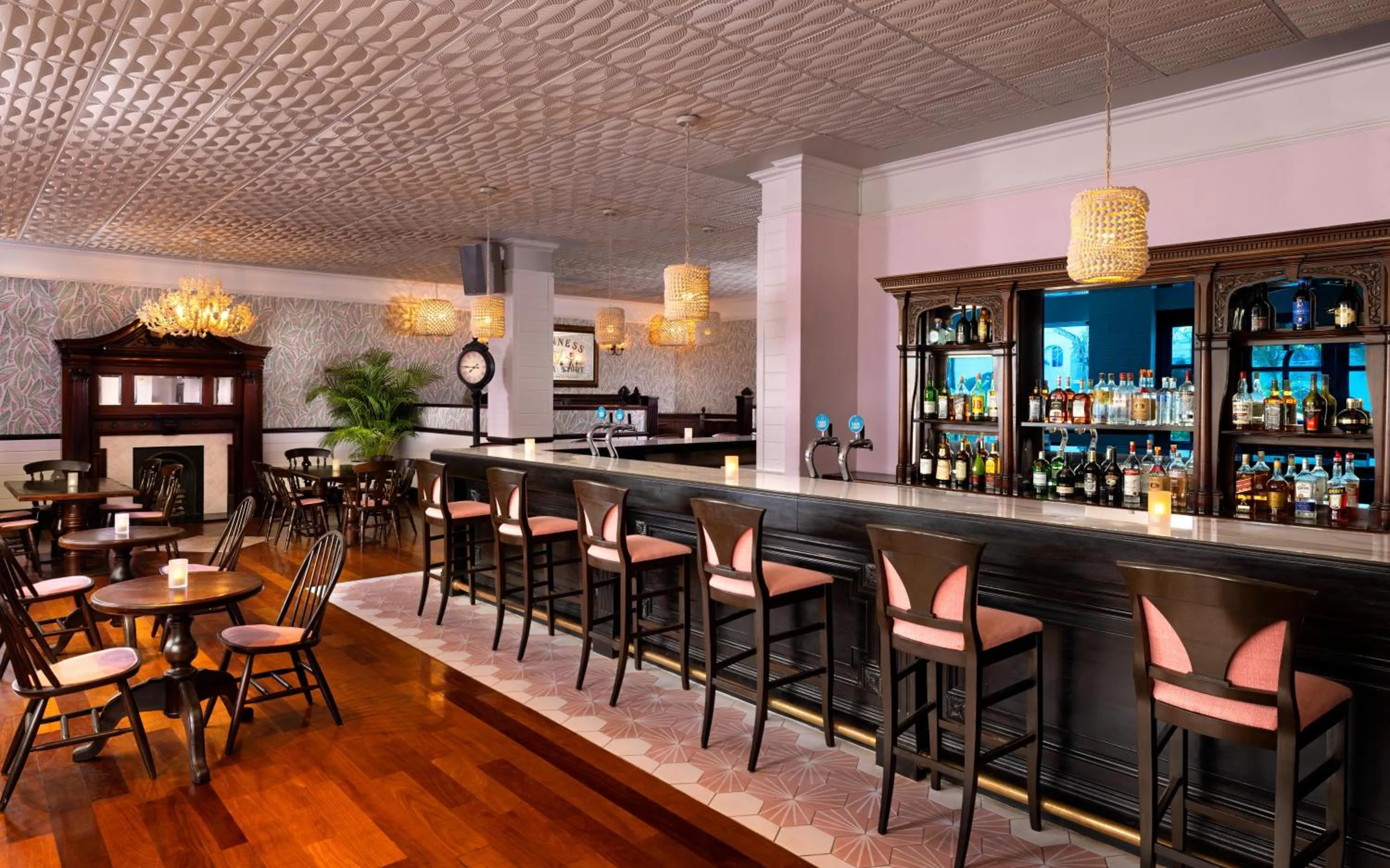 Lounge or bar in Sandals Royal Bahamian All Inclusive - Couples Only