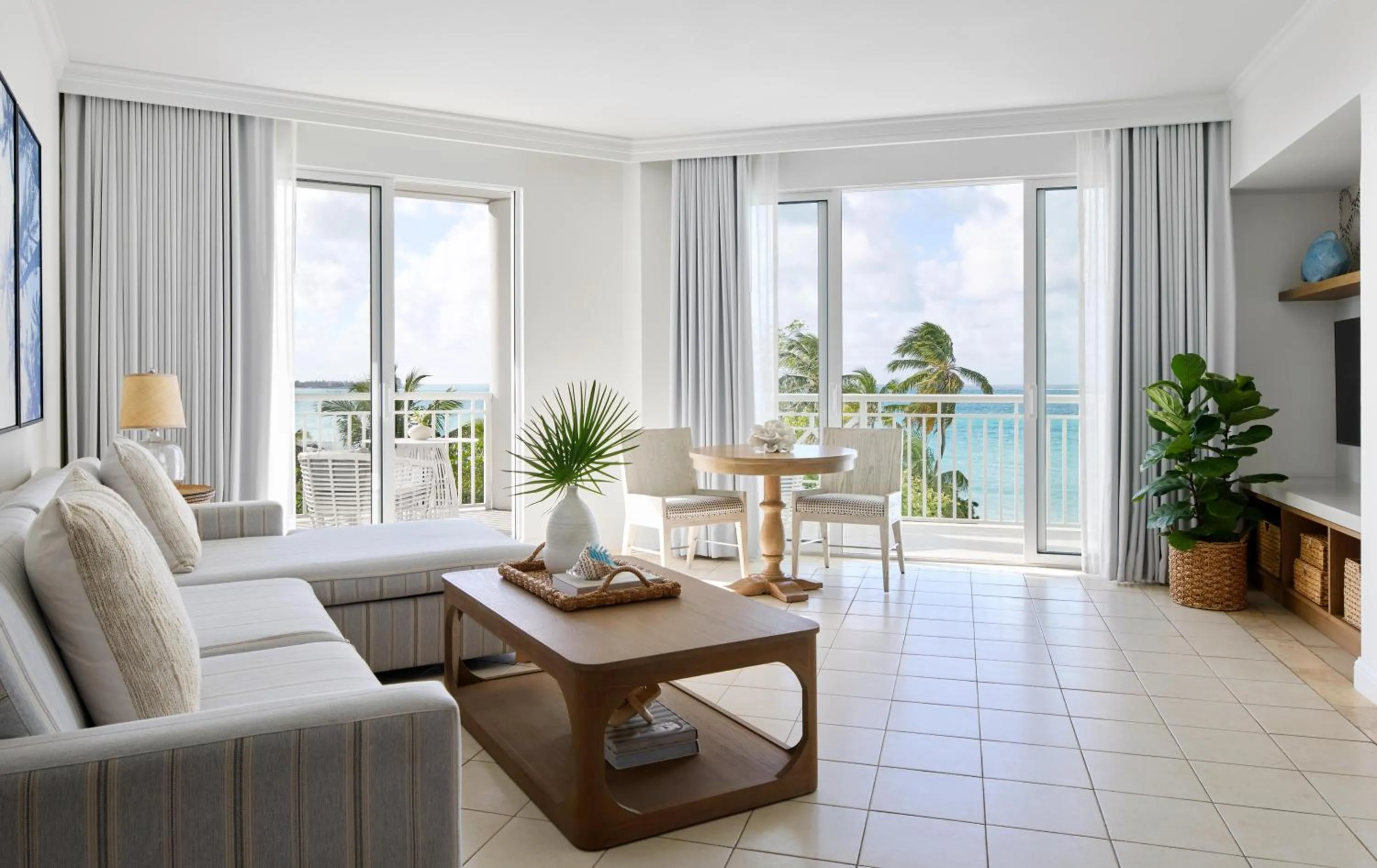 Photo of the whole room in Sandals Royal Bahamian All Inclusive - Couples Only