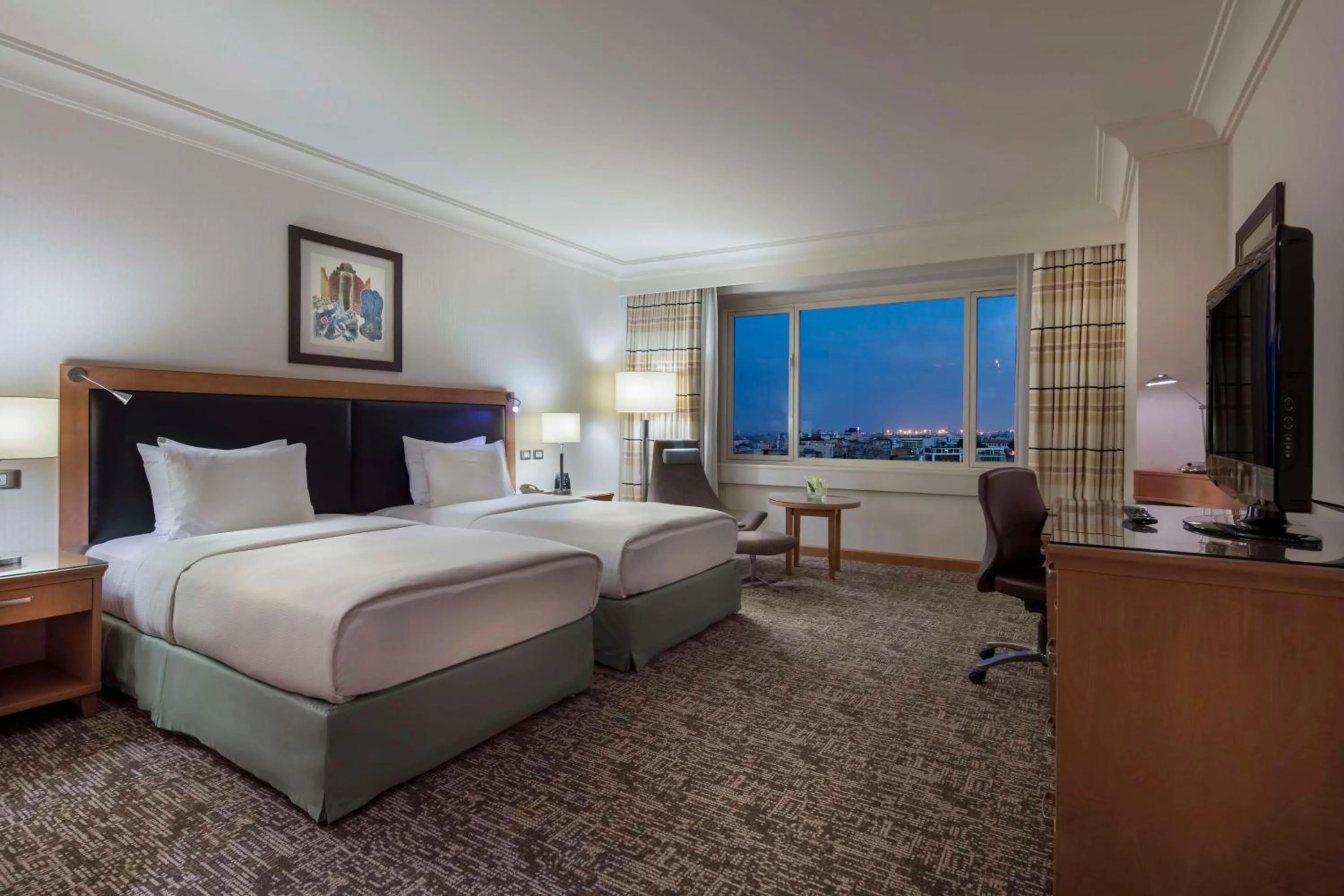 Bedroom, Bed in Adana HiltonSA Hotel