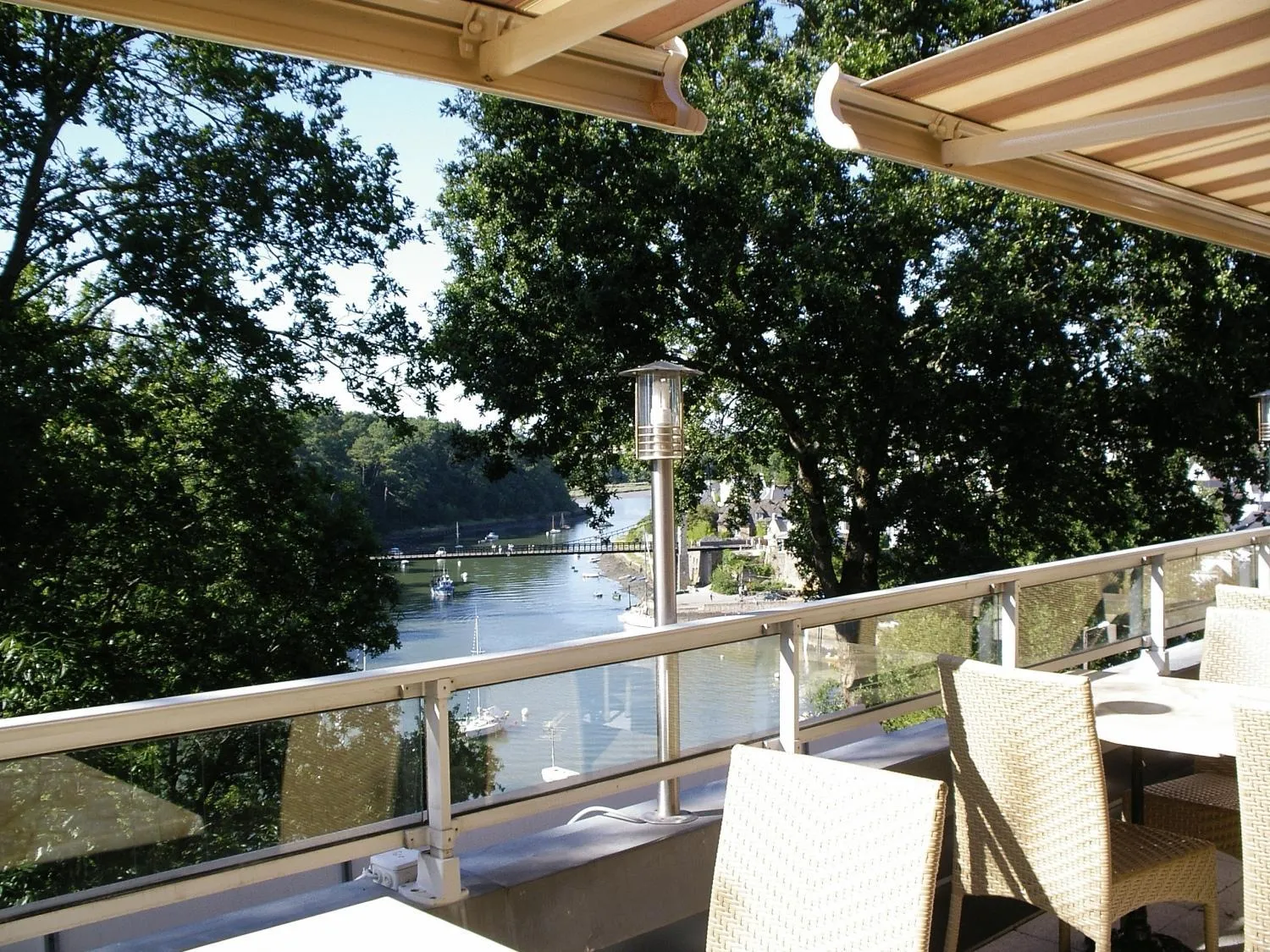 Balcony/Terrace in Hotel Alicia Auray Le Bono